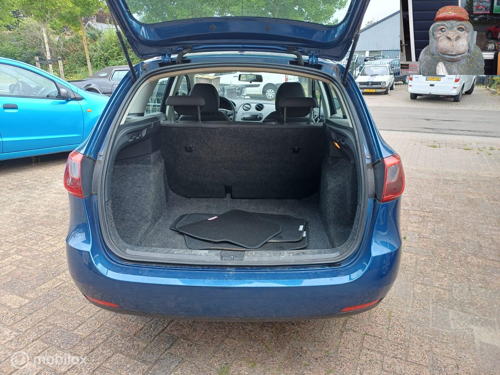 Foto van Seat Ibiza ST