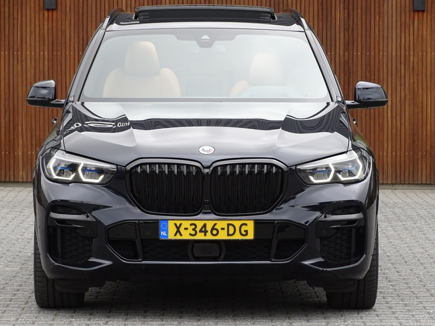 Foto van BMW X5 Xdrive45e