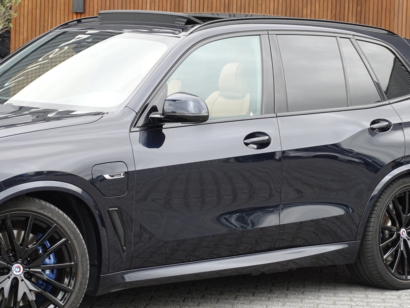 Foto van BMW X5 Xdrive45e