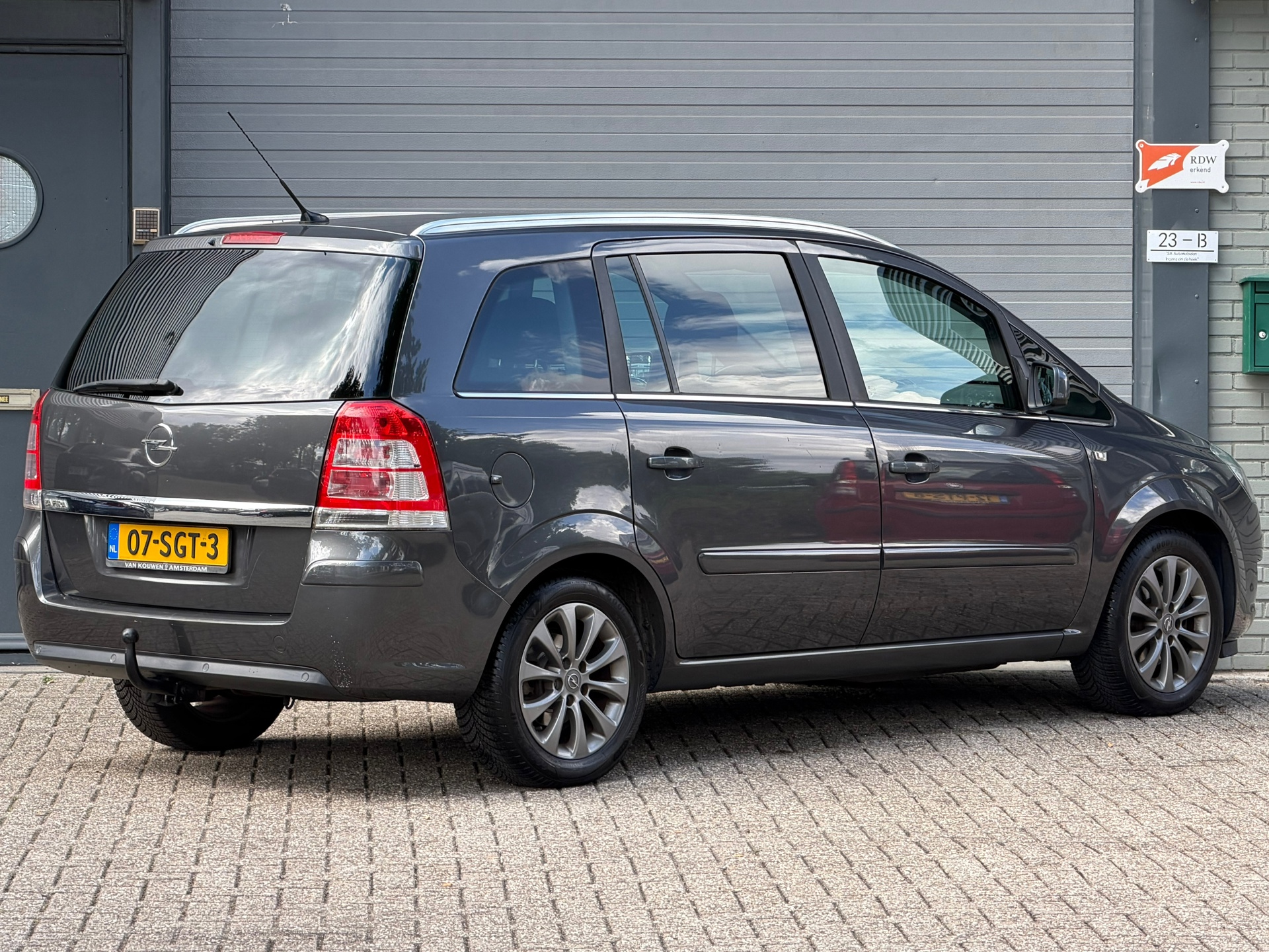 Foto van Opel Zafira