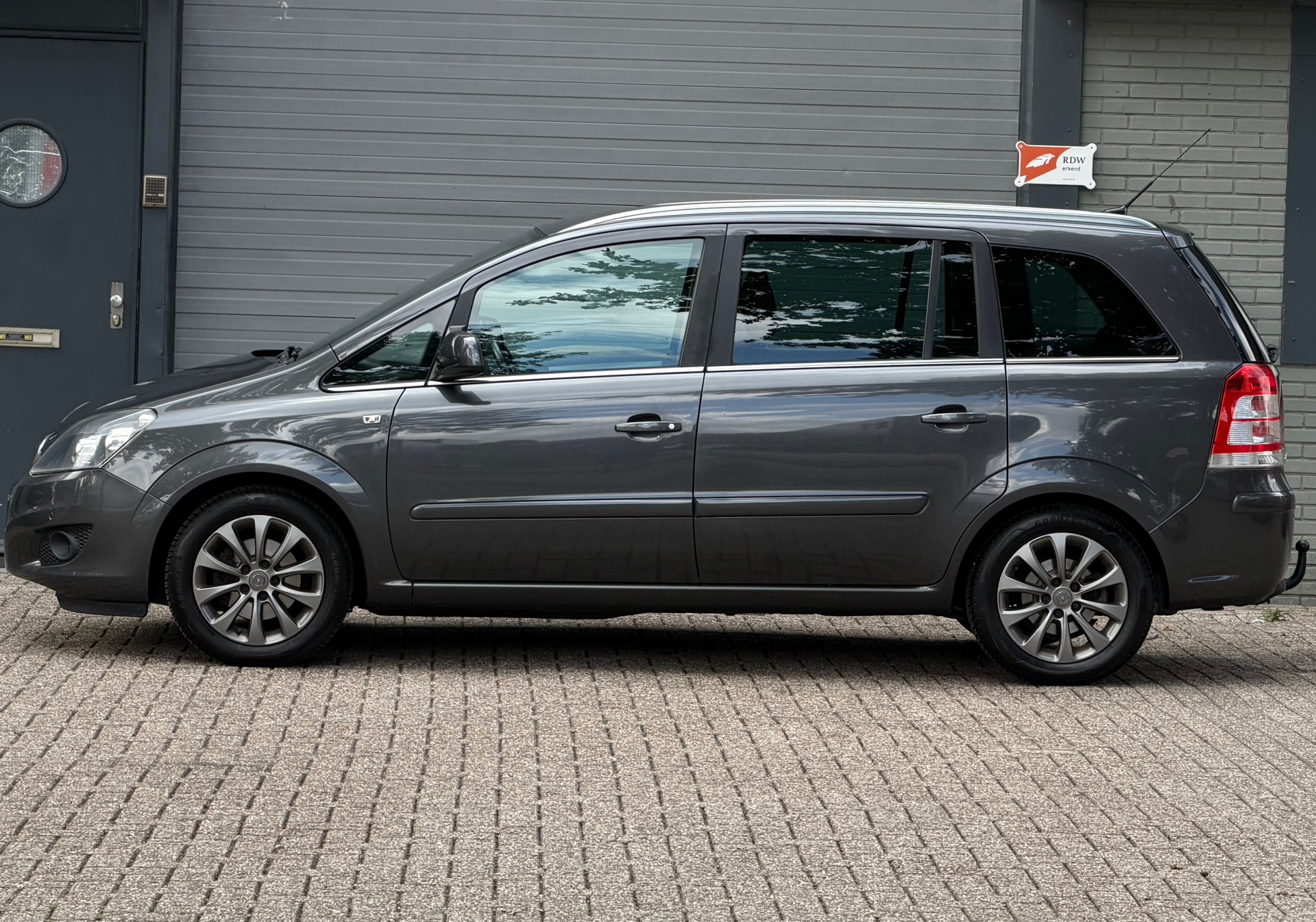 Foto van Opel Zafira
