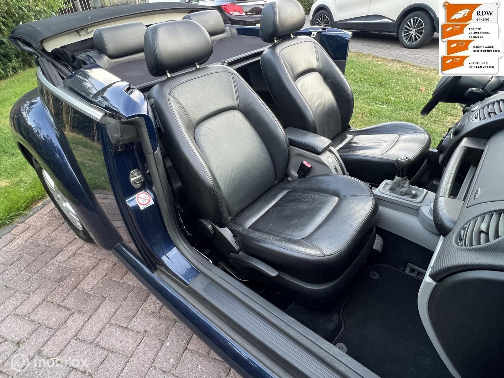 Foto van Volkswagen New Beetle Cabriolet