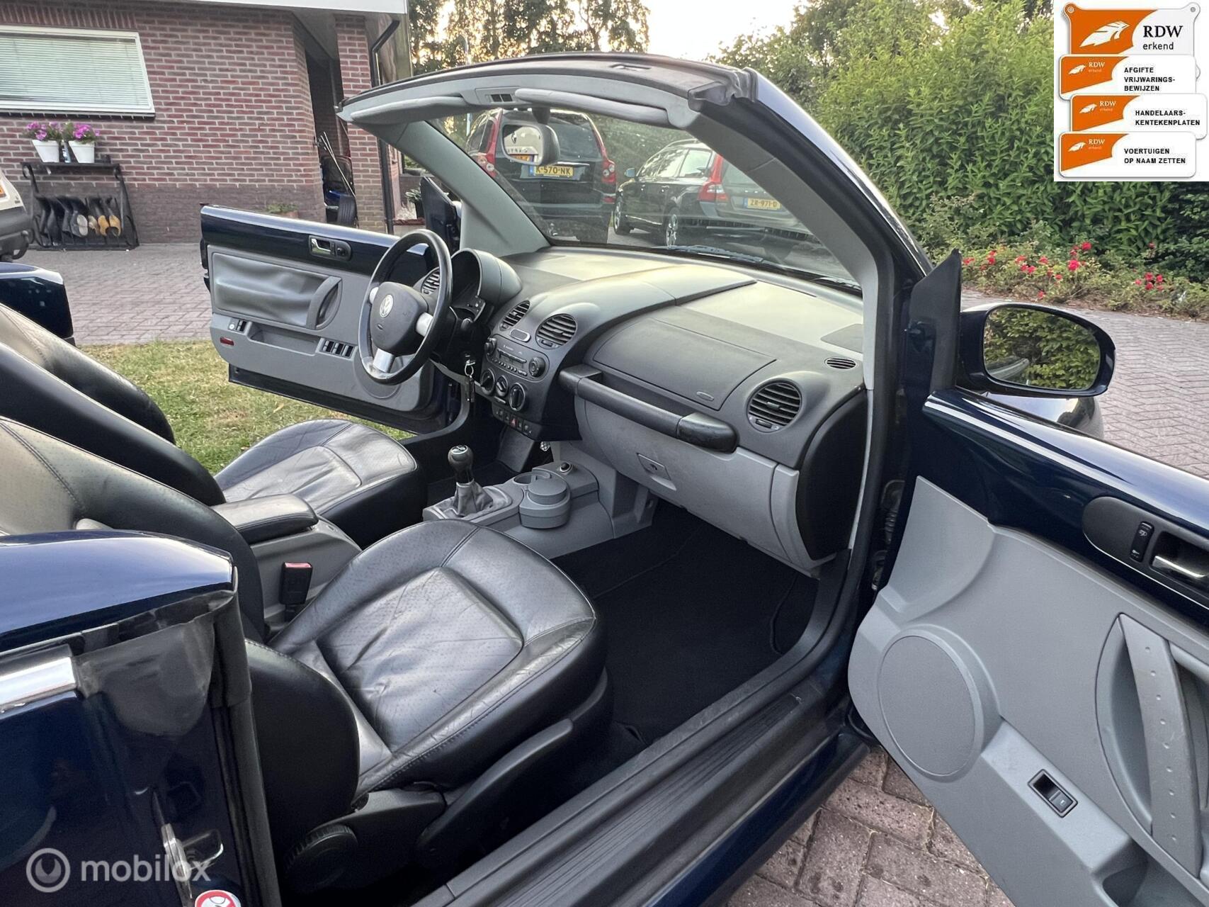 Foto van Volkswagen New Beetle Cabriolet