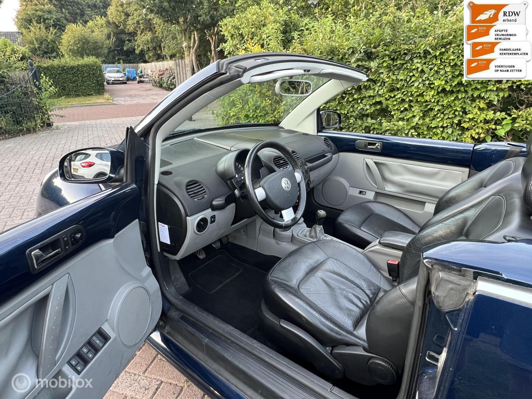 Foto van Volkswagen New Beetle Cabriolet