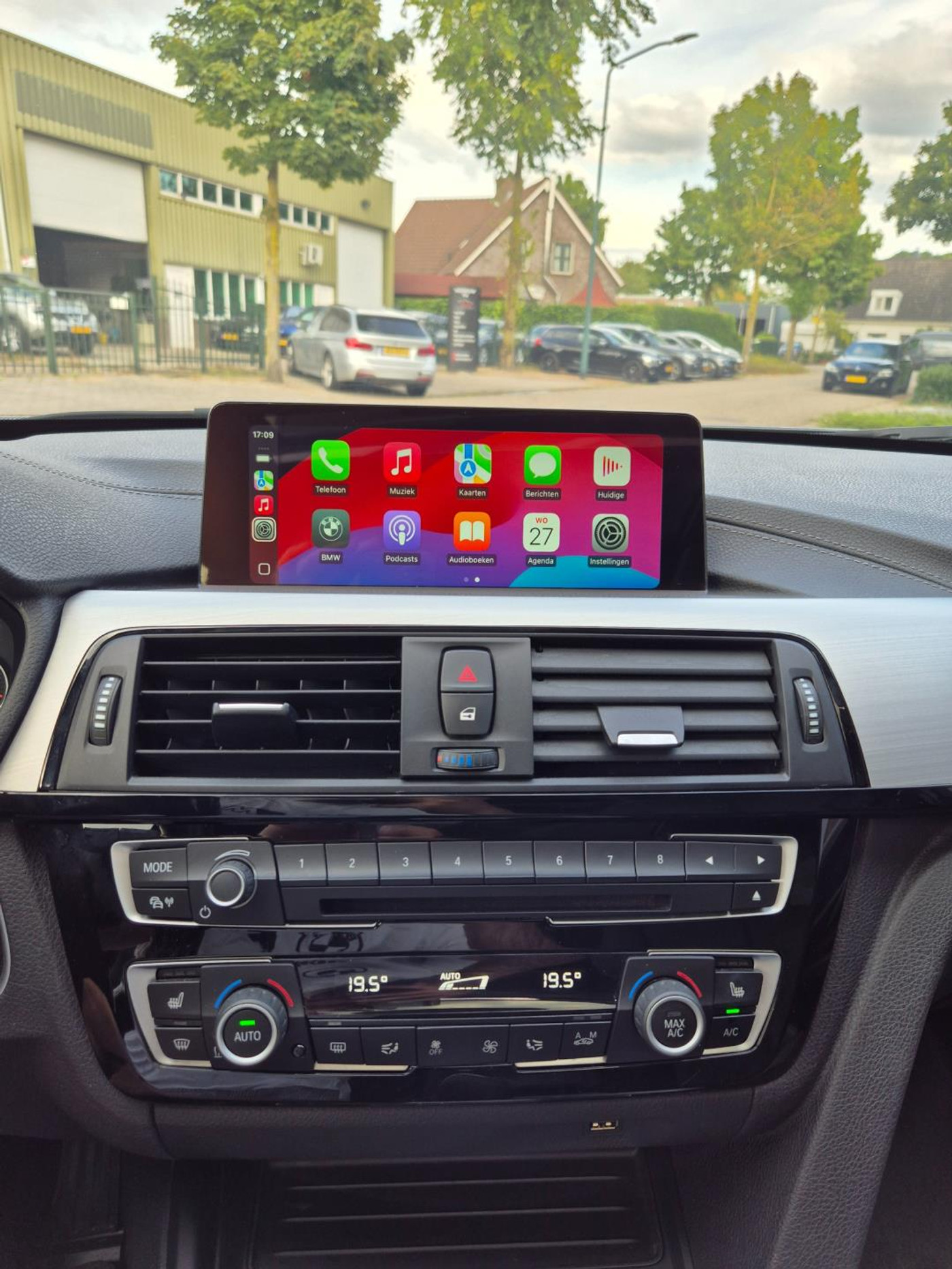 Foto van BMW 320i