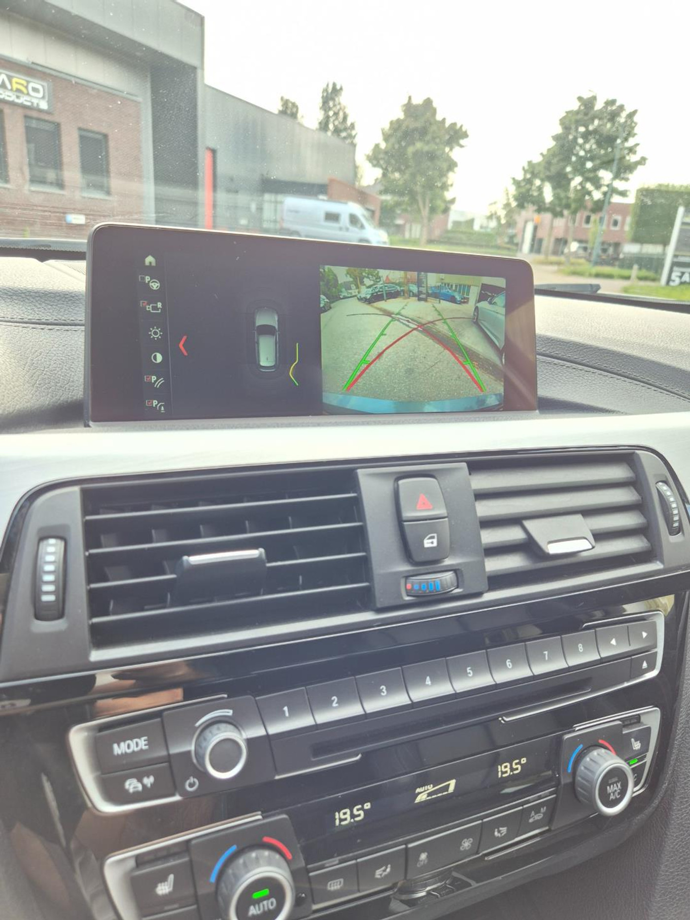 Foto van BMW 320i
