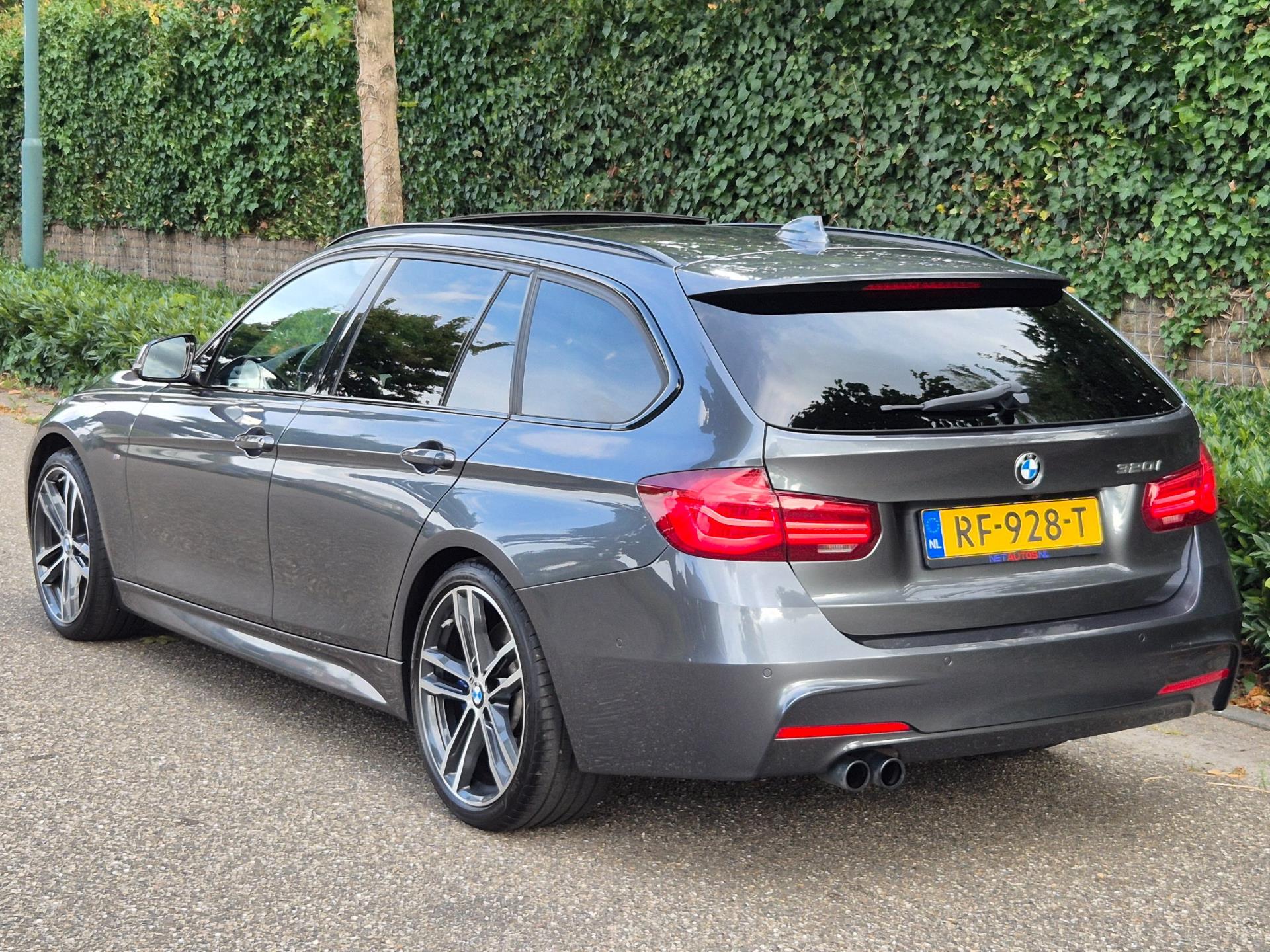 Foto van BMW 320i