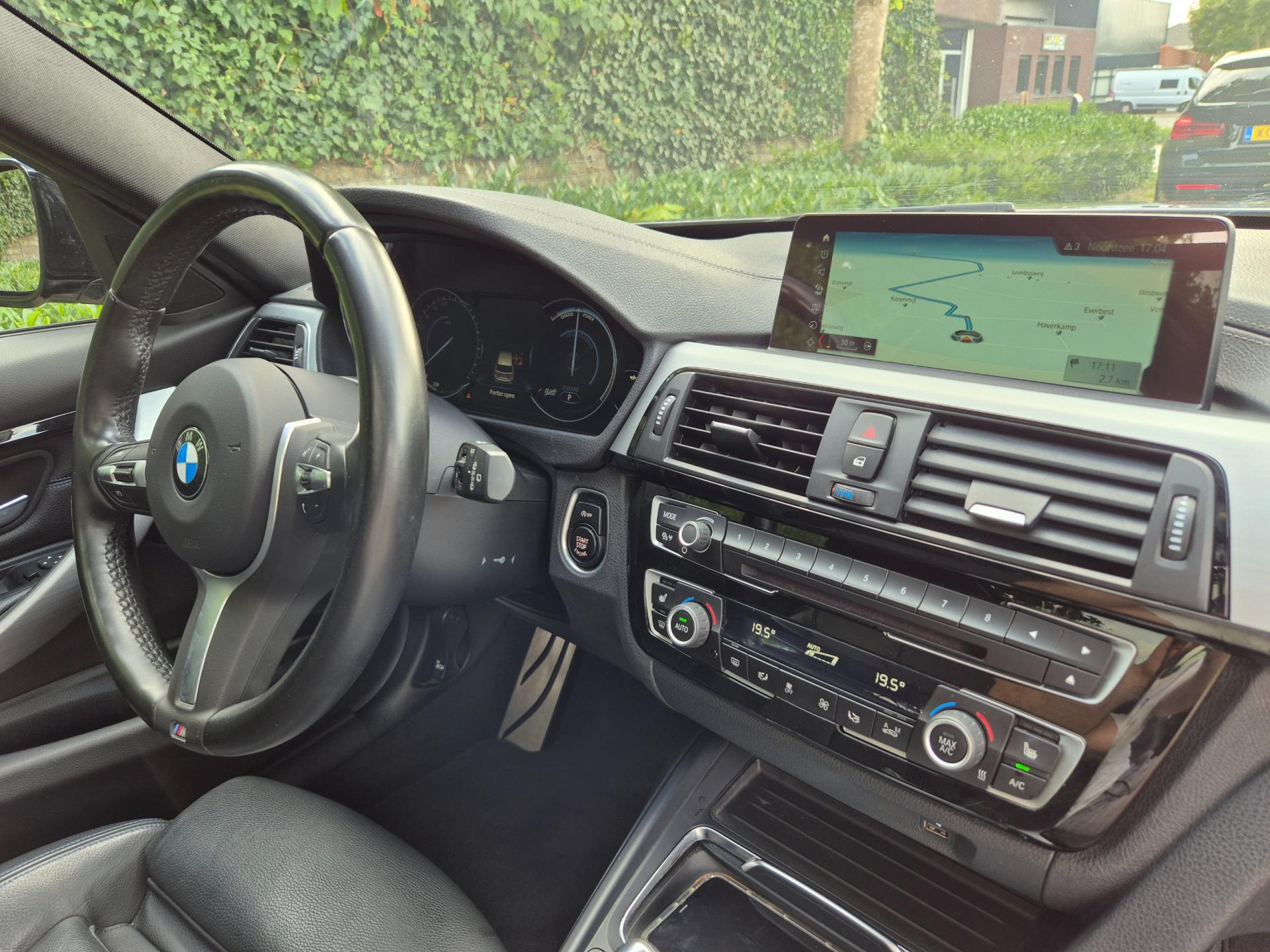 Foto van BMW 320i