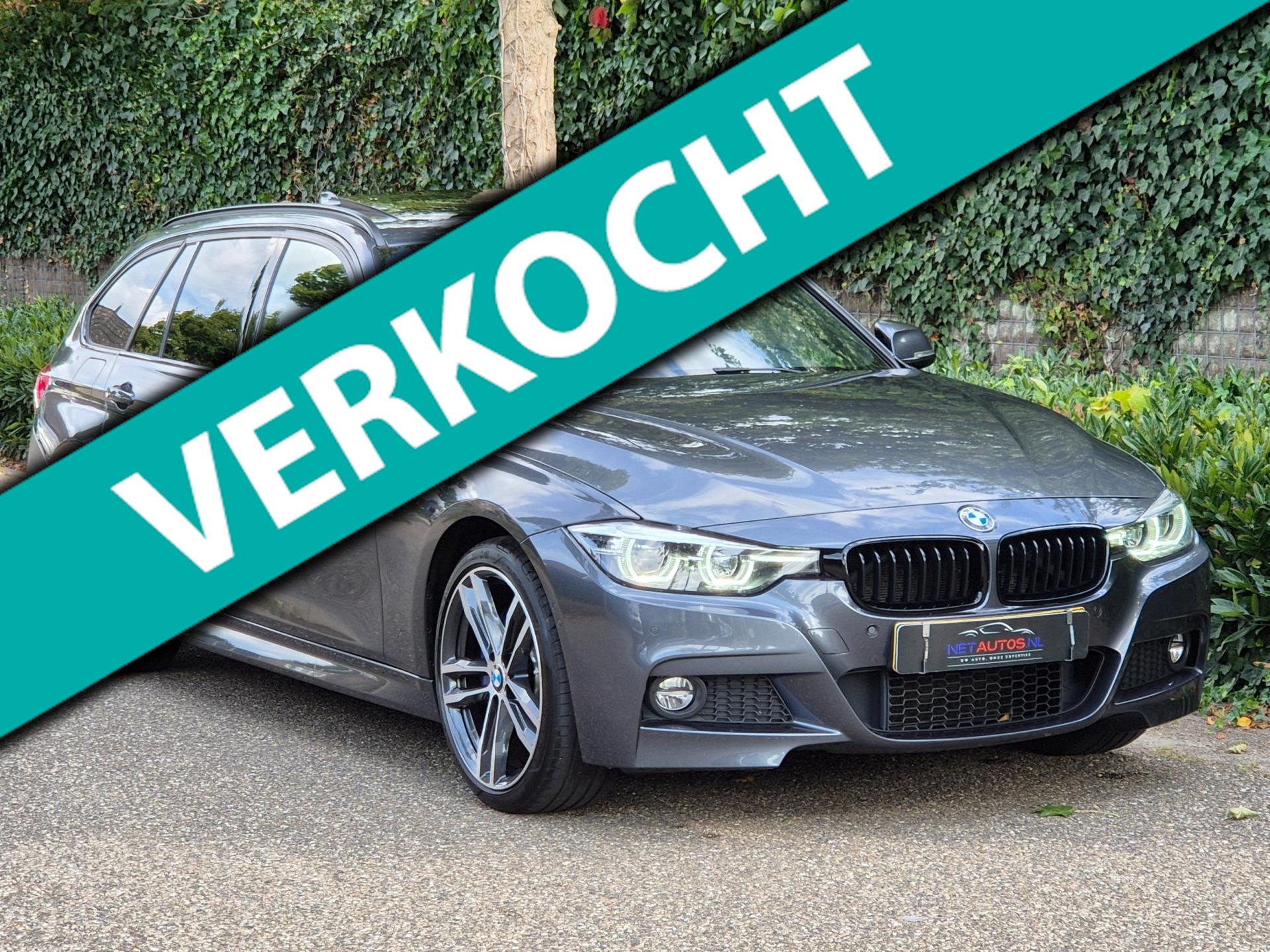BMW 320i 320i High Executive 2017 - voorkant