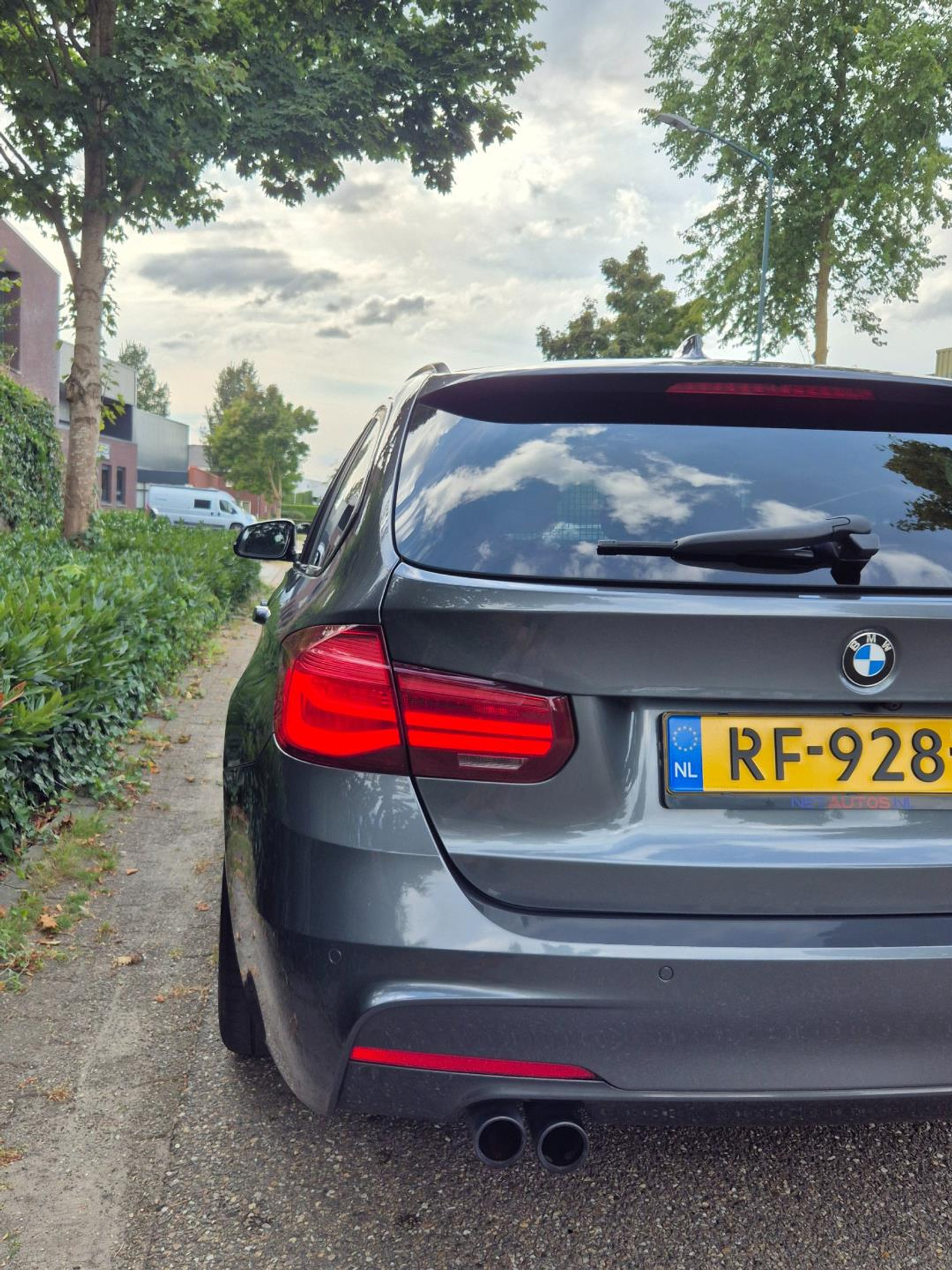 Foto van BMW 320i