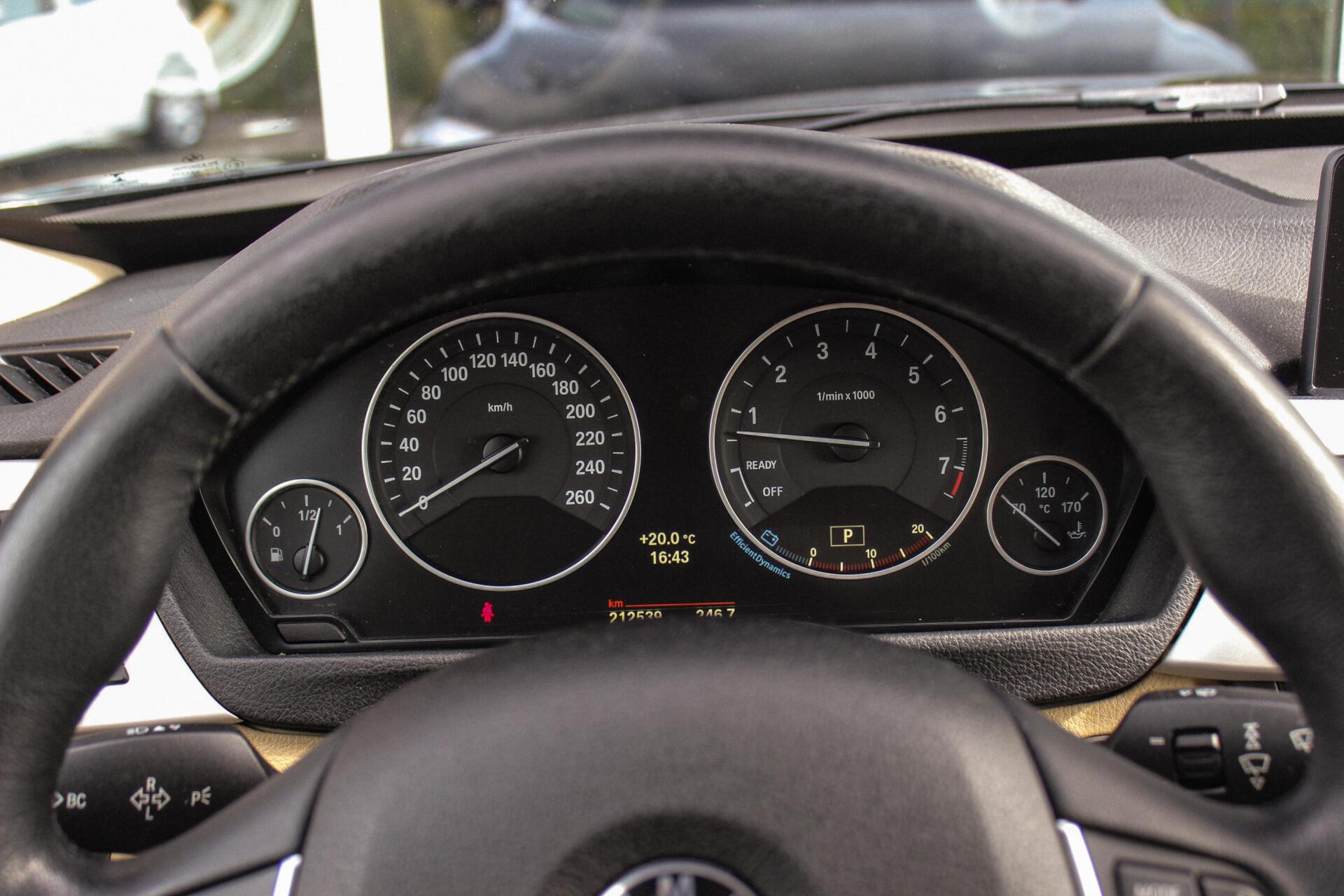 Foto van BMW 320i