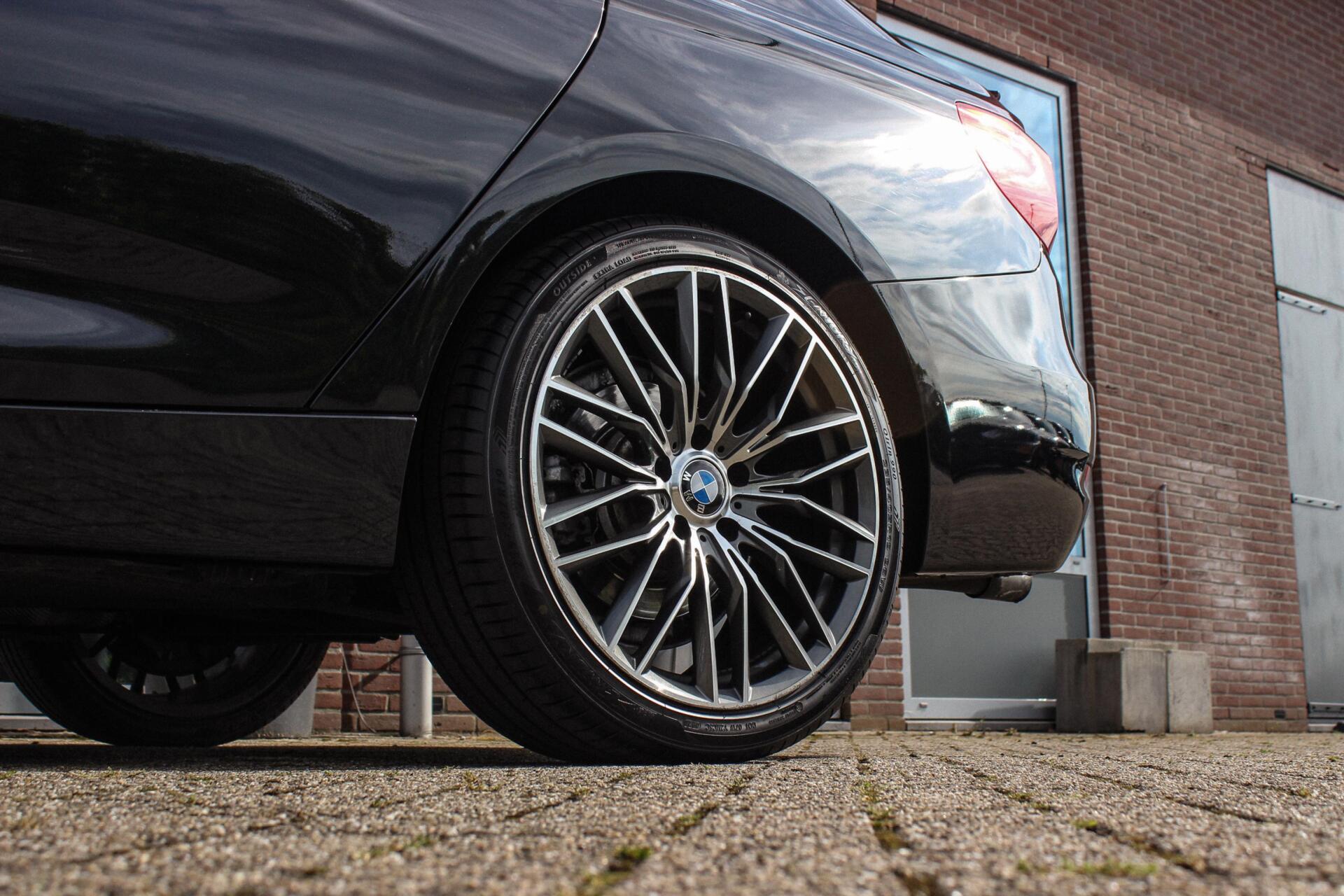 Foto van BMW 320i