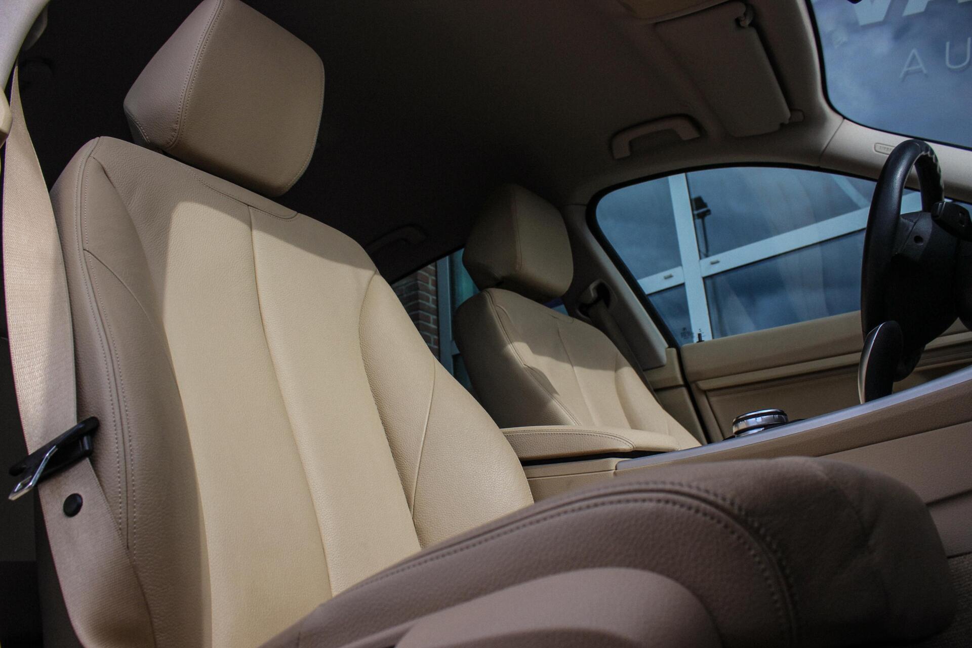 Foto van BMW 320i