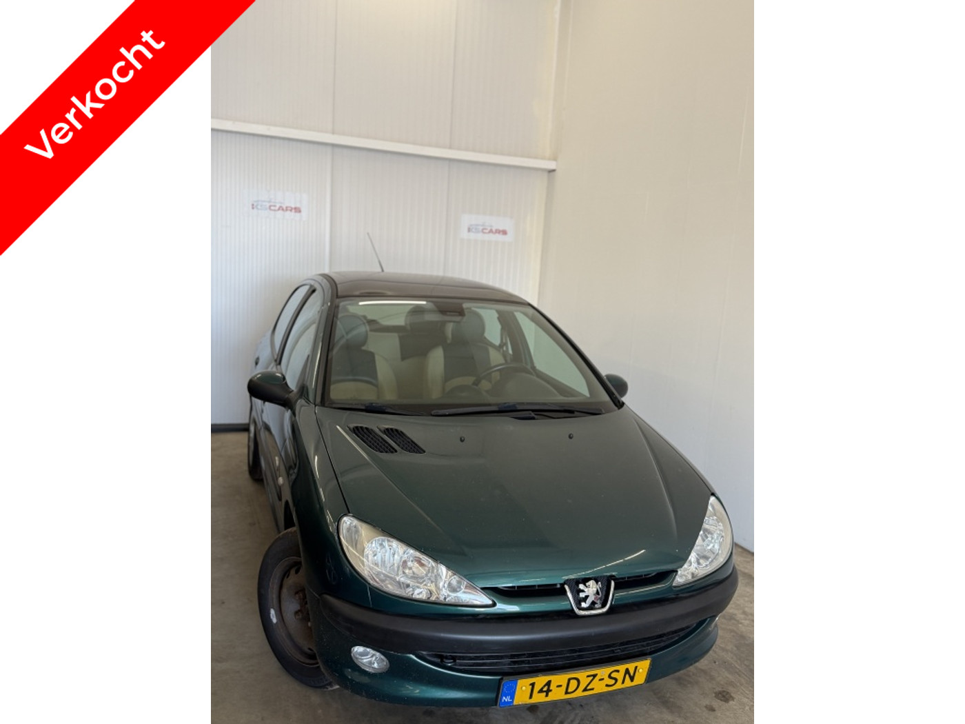 Peugeot 206 1.6 Roland Garros 2000 - voorkant