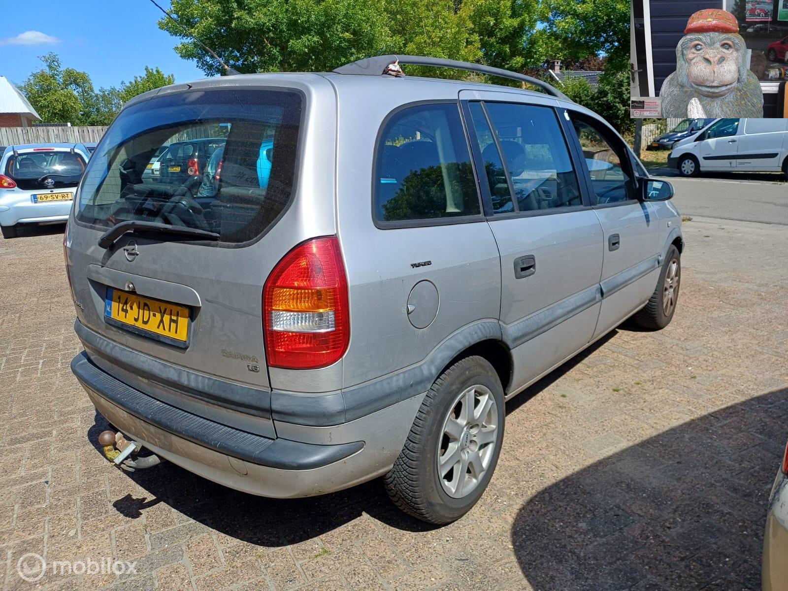 Foto van Opel Zafira-a