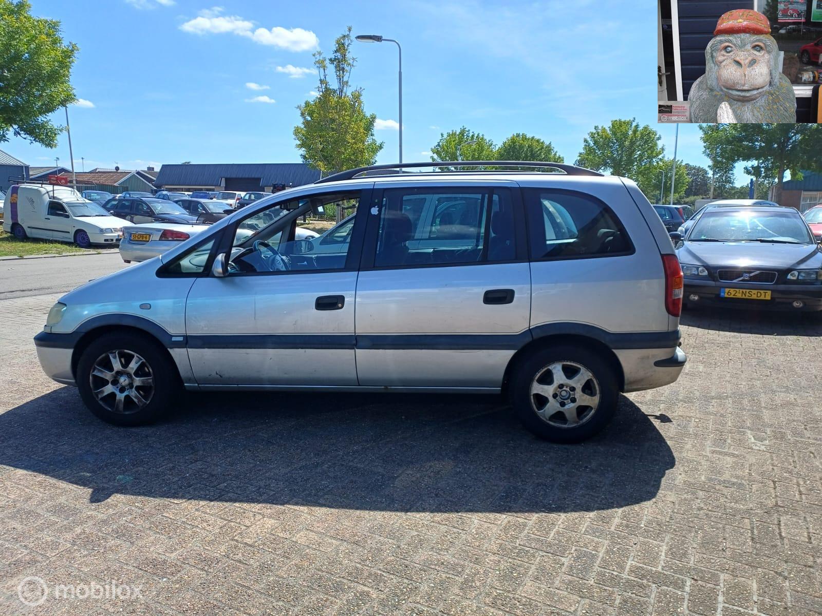Foto van Opel Zafira-a