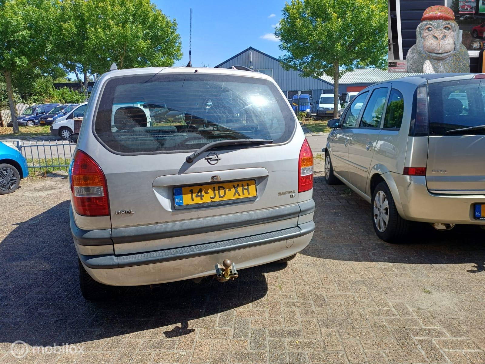 Foto van Opel Zafira-a
