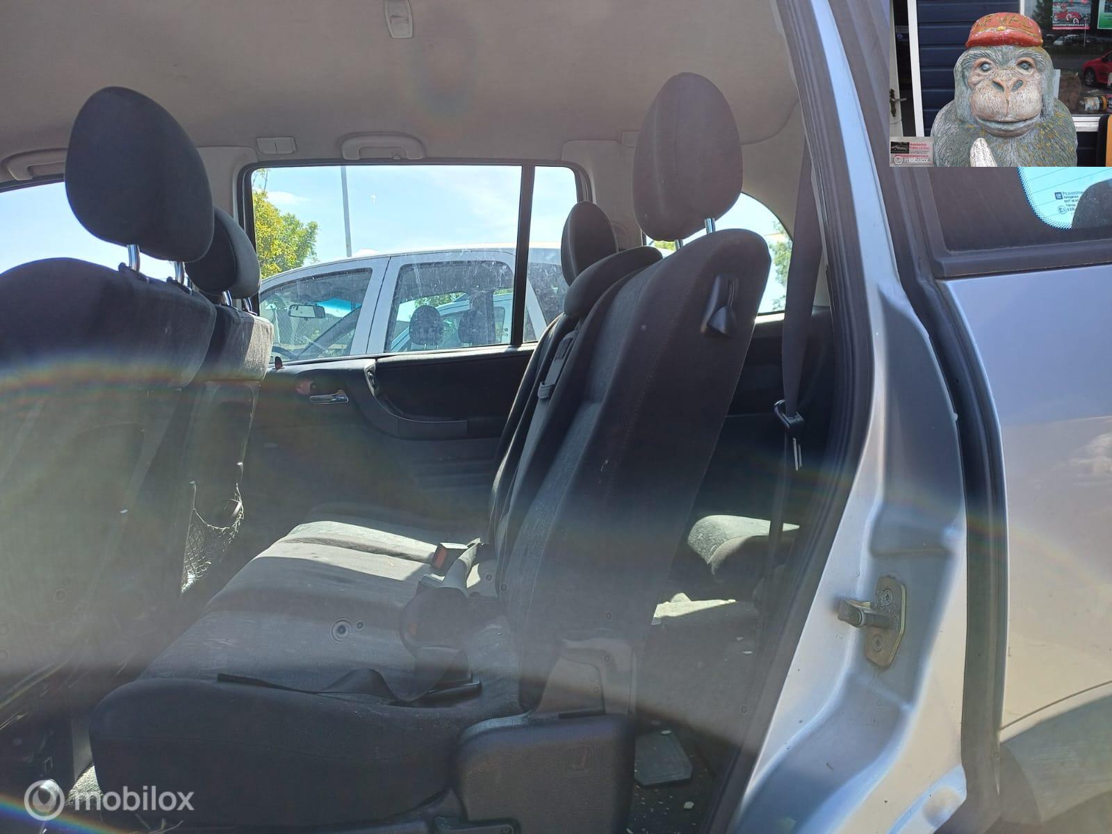 Foto van Opel Zafira-a