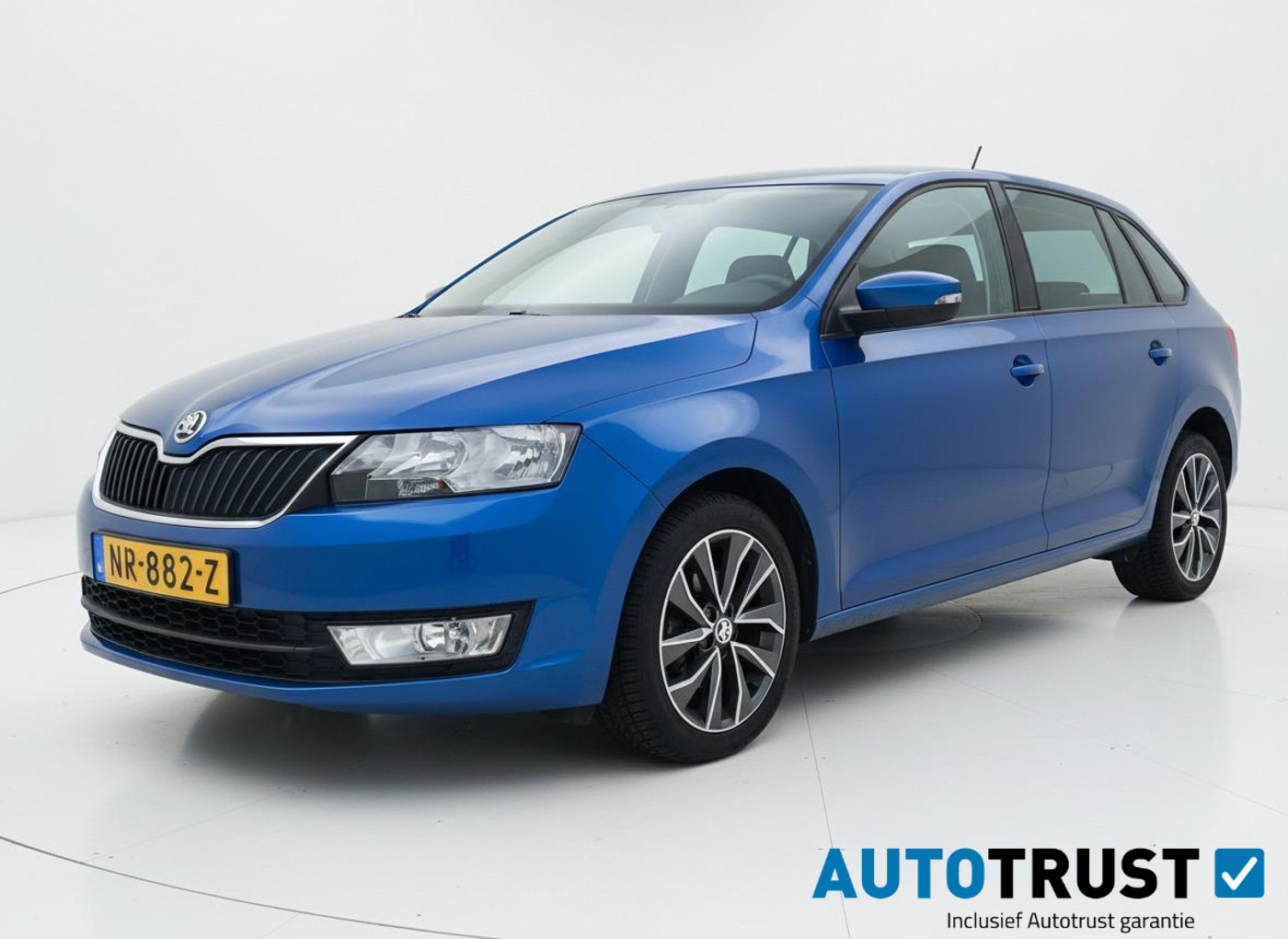Skoda Rapid 1.2 TSI AUTOMAAT Drive NAV CRUISE PDC 2017 - voorkant