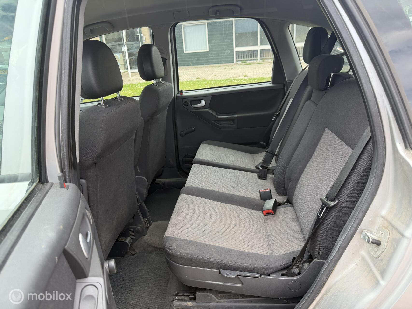 Foto van Opel Meriva-a