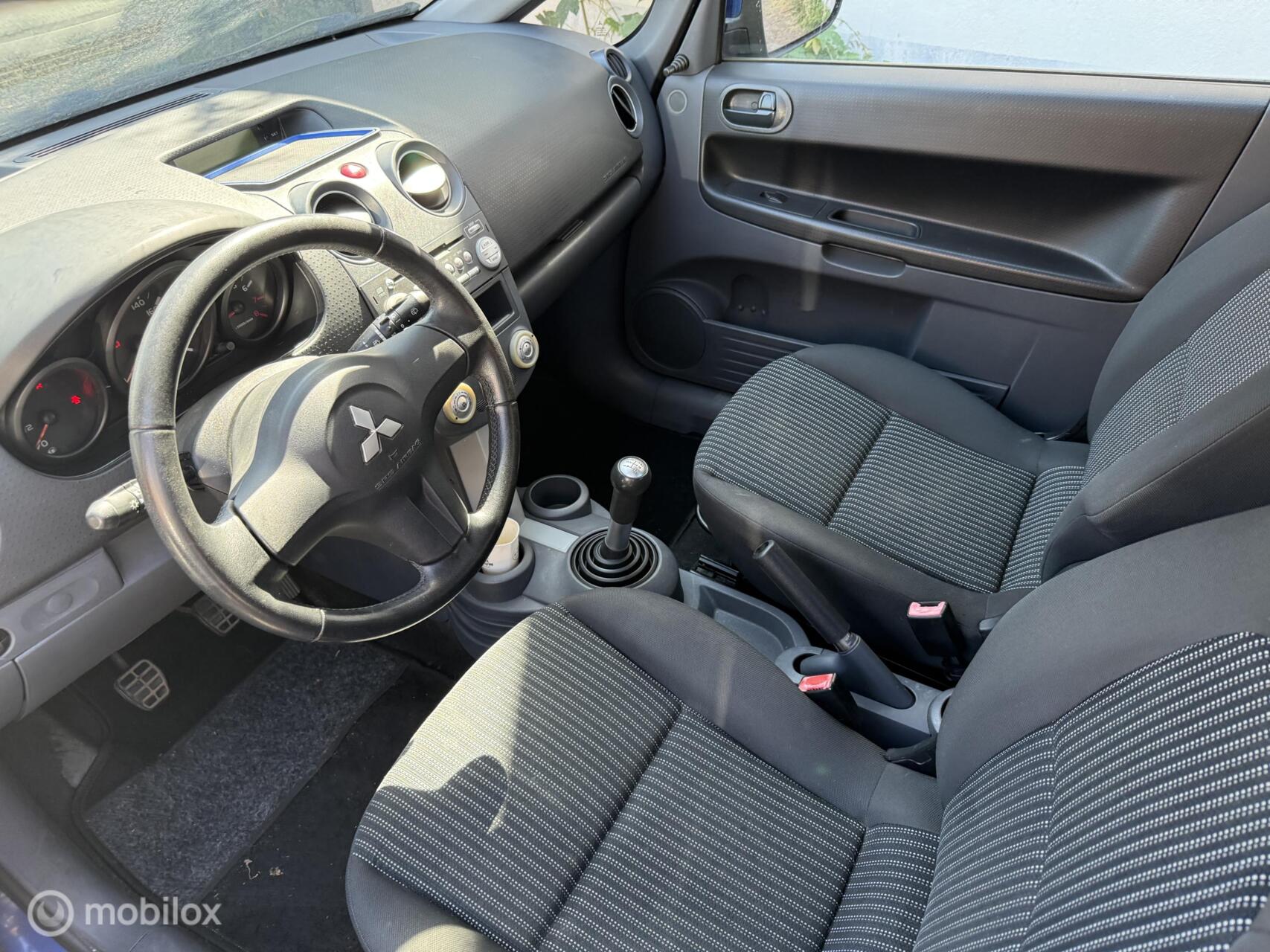 Foto van Mitsubishi Mitsubishi Colt