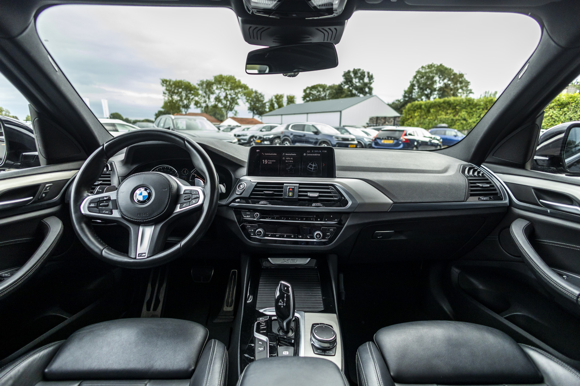 Foto van BMW X3 Xdrive20i