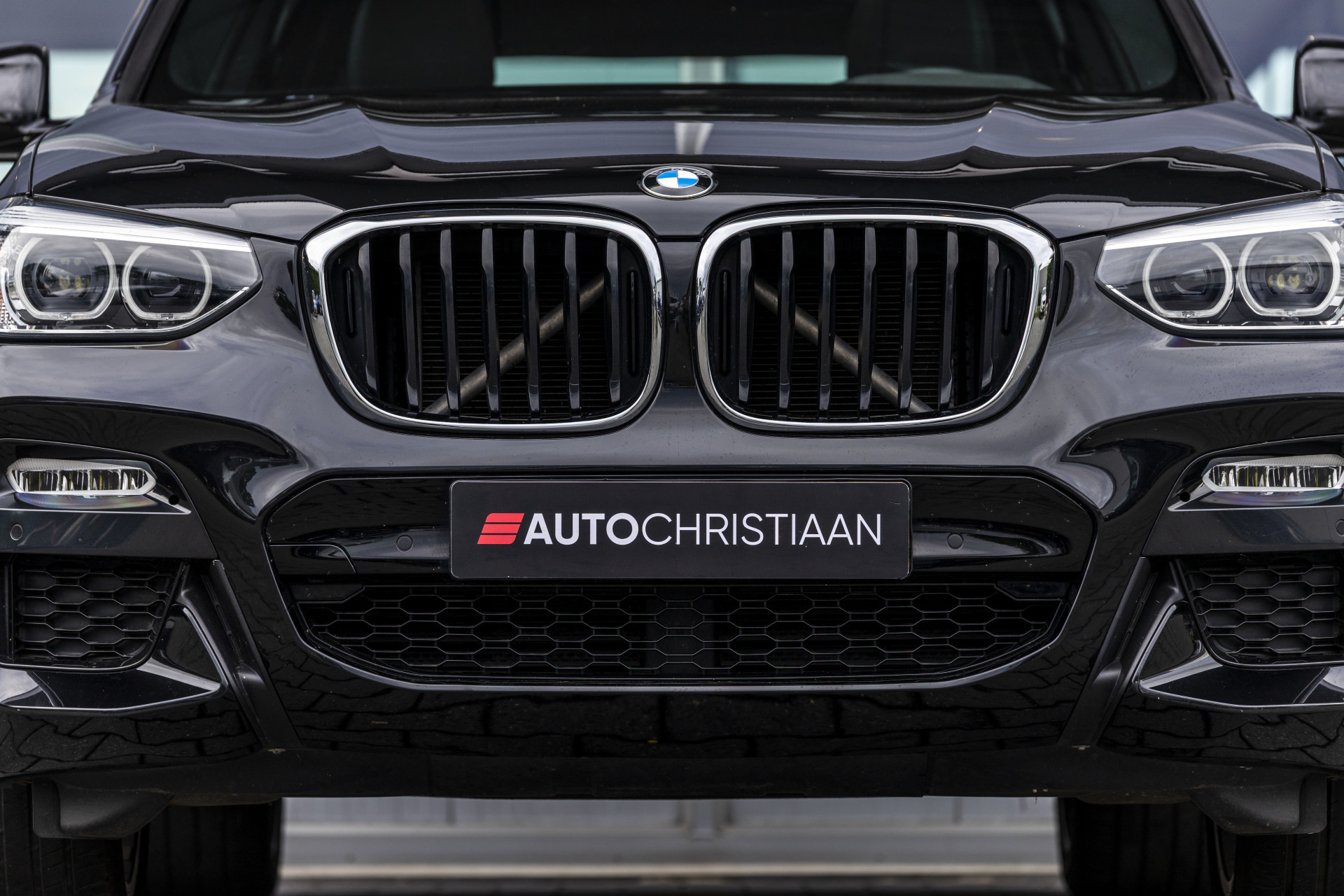 Foto van BMW X3 Xdrive20i