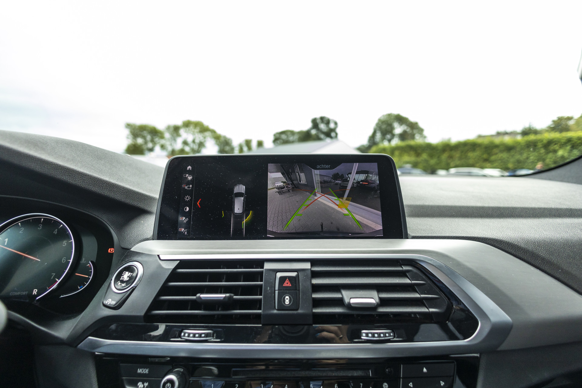 Foto van BMW X3 Xdrive20i