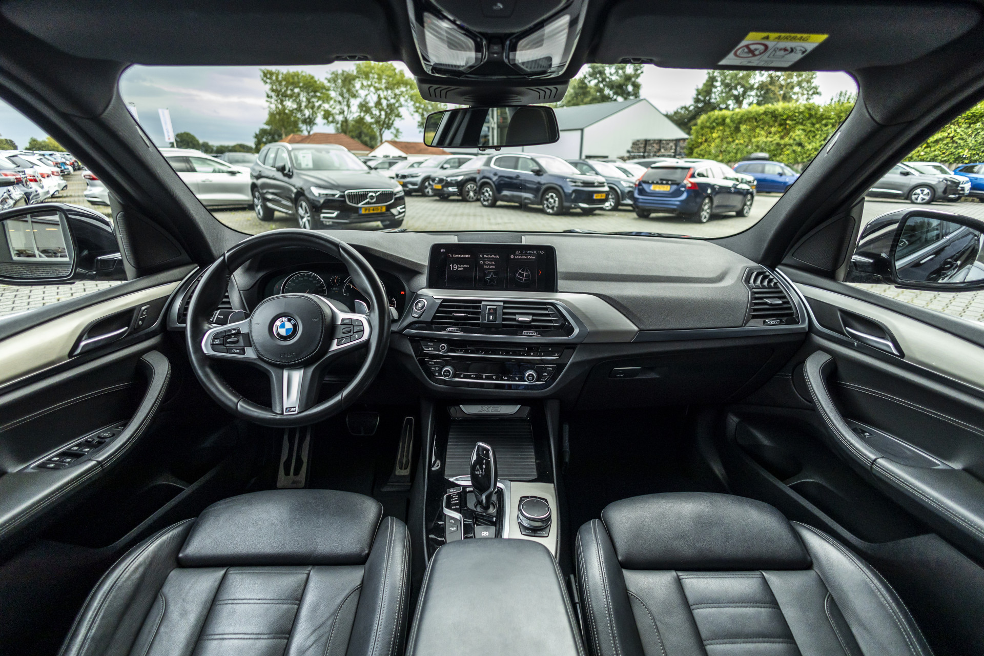 Foto van BMW X3 Xdrive20i