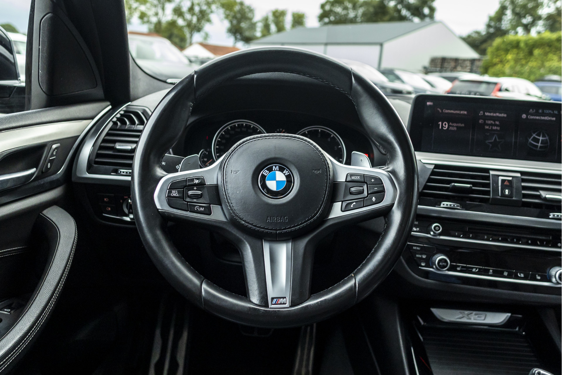 Foto van BMW X3 Xdrive20i