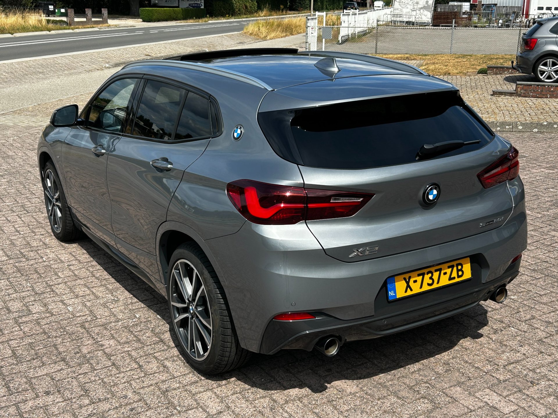 Foto van BMW X2 Sdrive20i