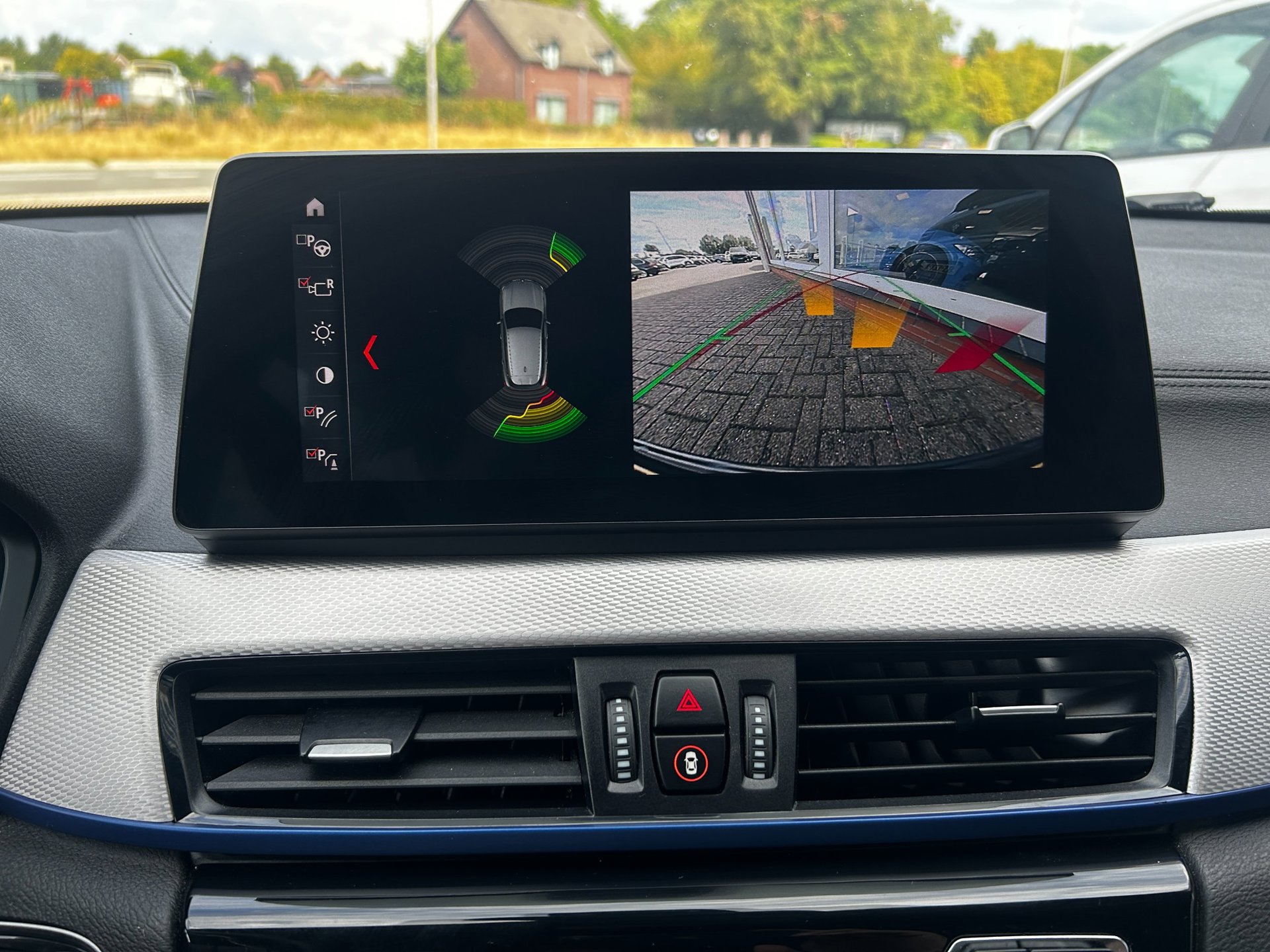 Foto van BMW X2 Sdrive20i
