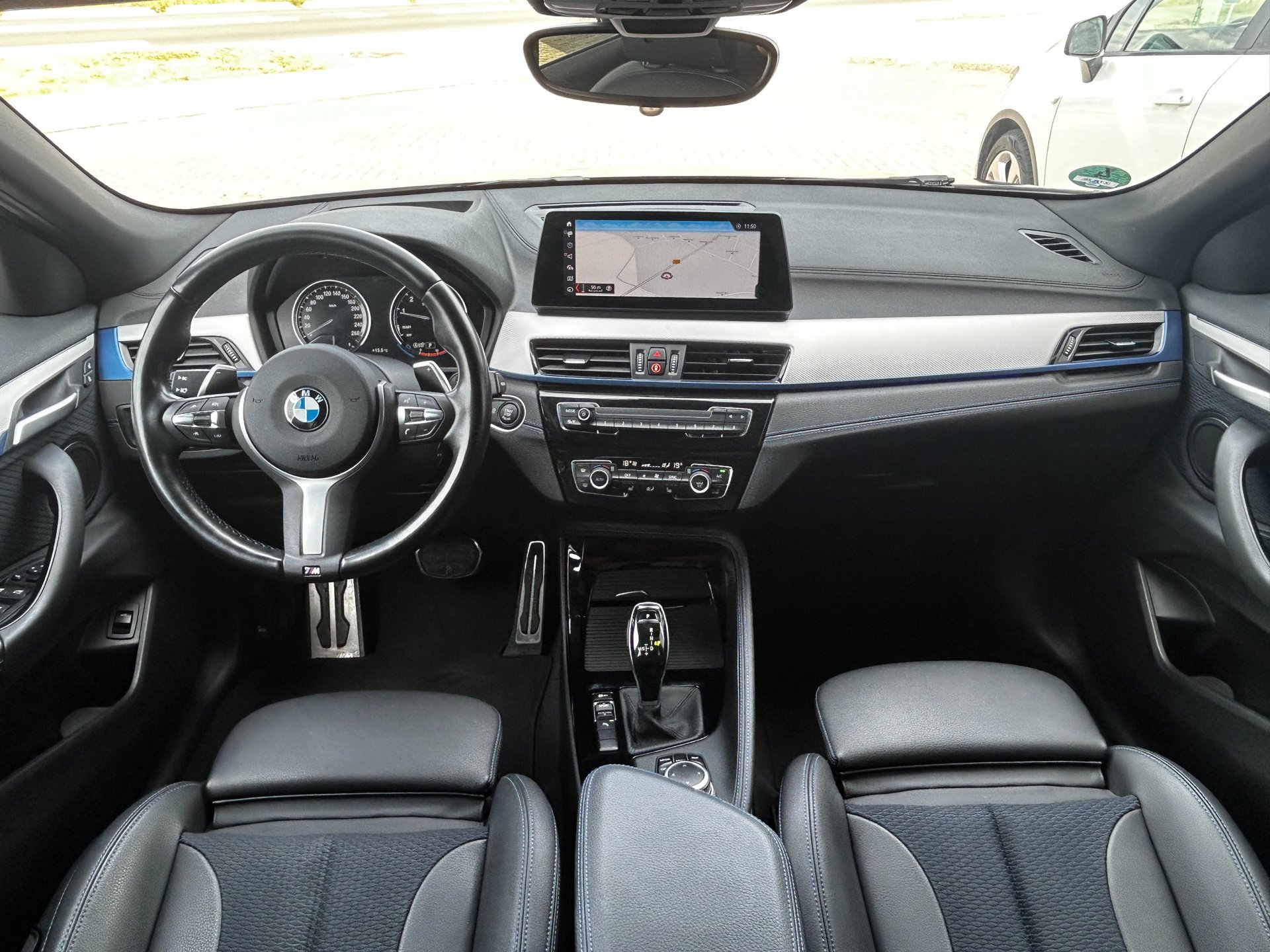 Foto van BMW X2 Sdrive20i