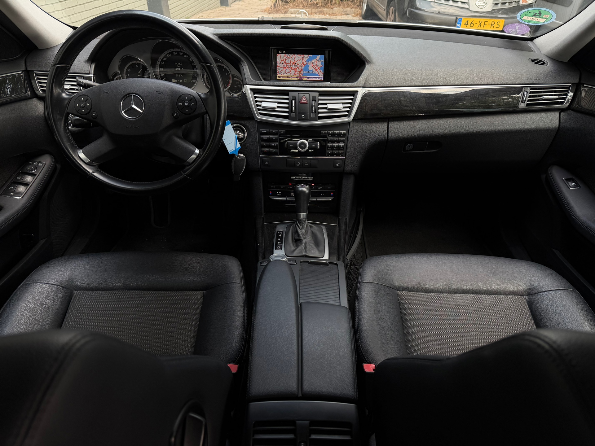 Foto van Mercedes-Benz E 200 Cgi