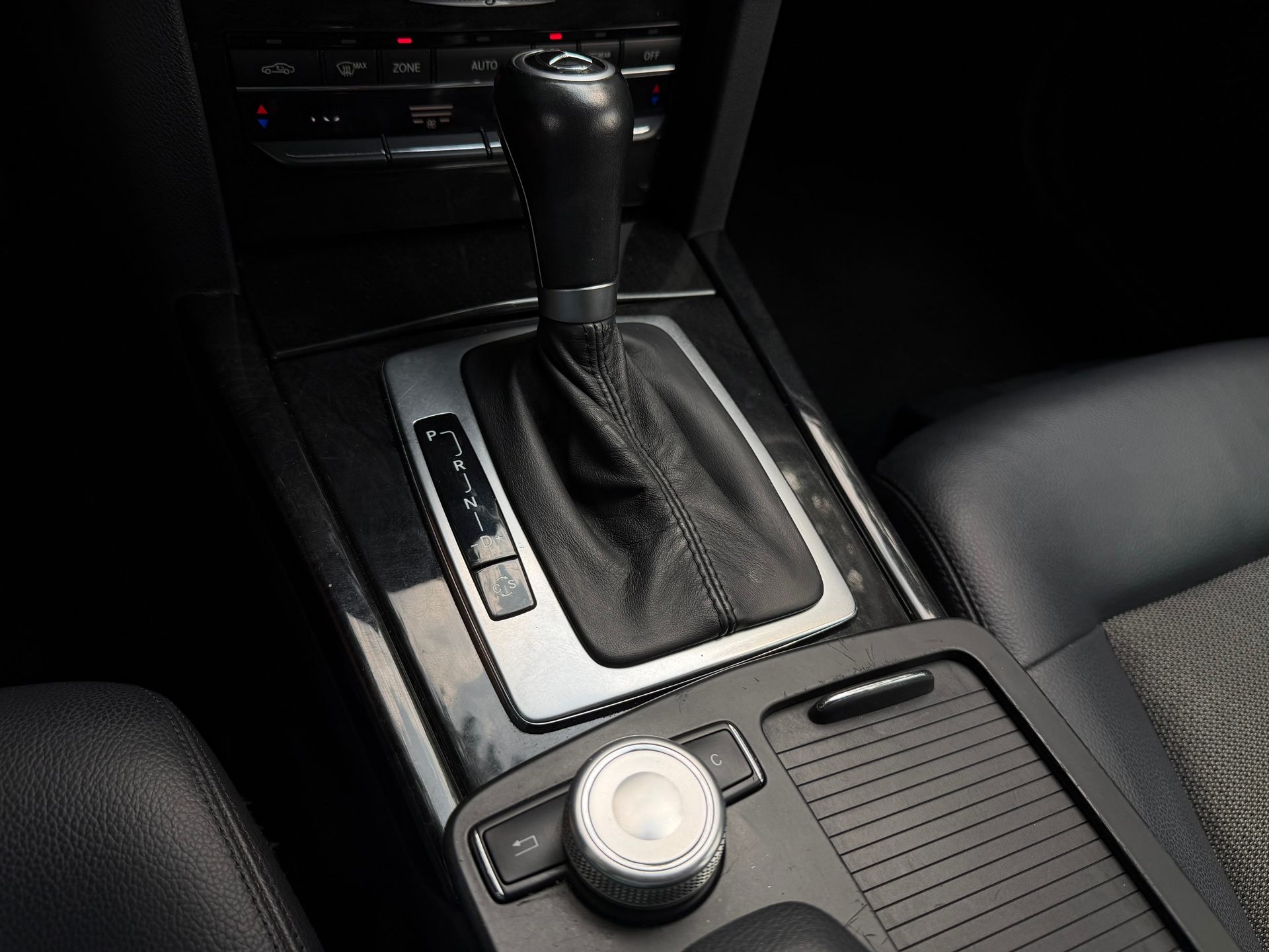Foto van Mercedes-Benz E 200 Cgi