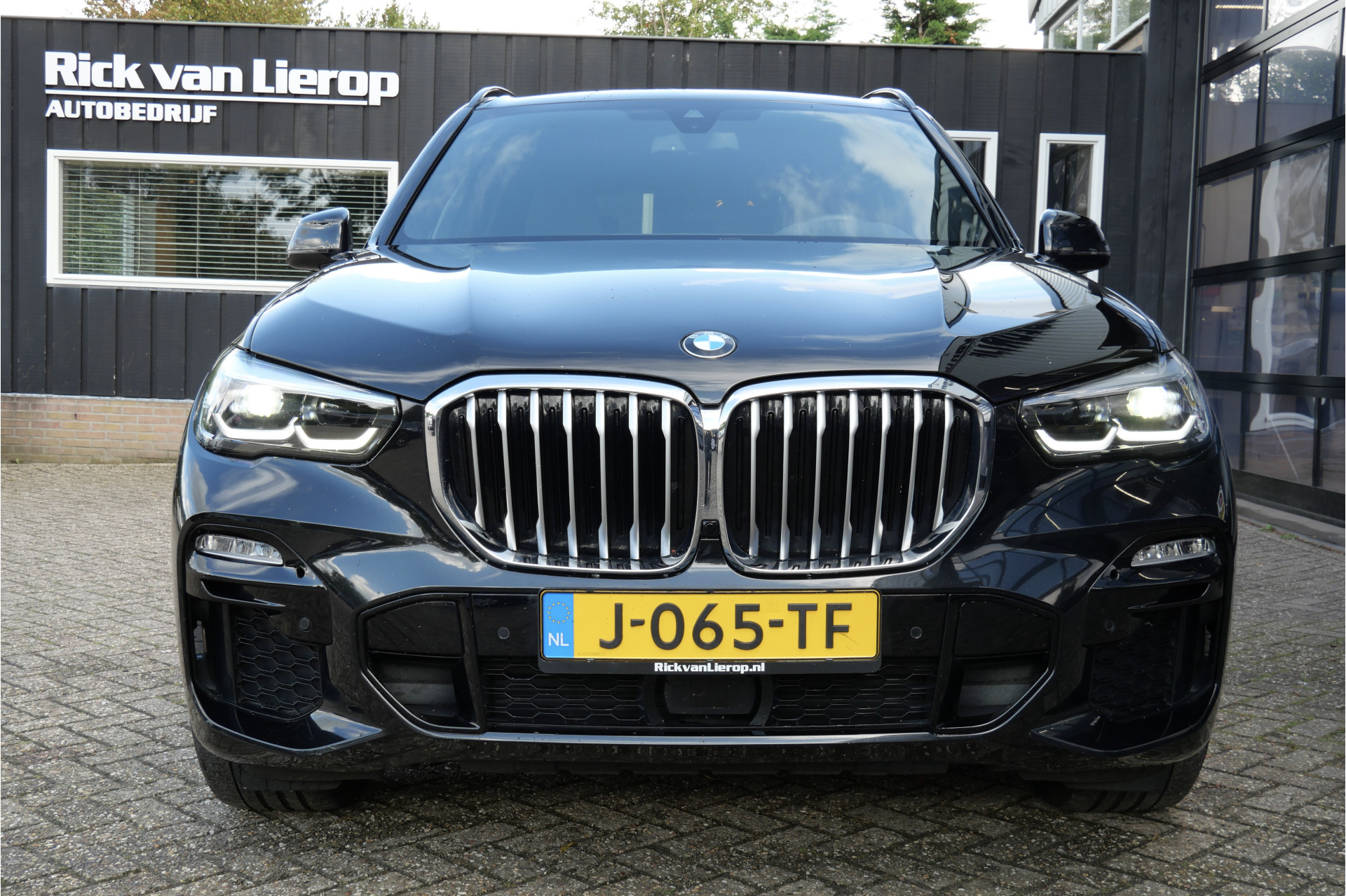 Foto van BMW X5 Xdrive45e