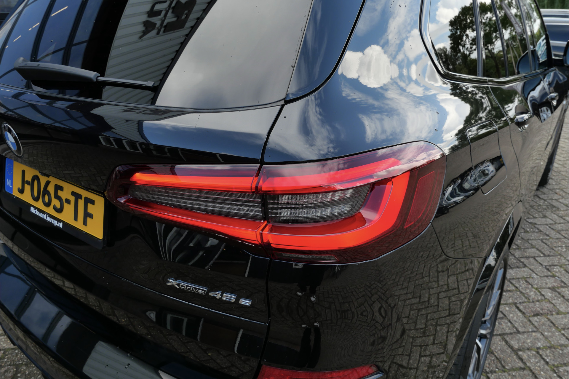 Foto van BMW X5 Xdrive45e