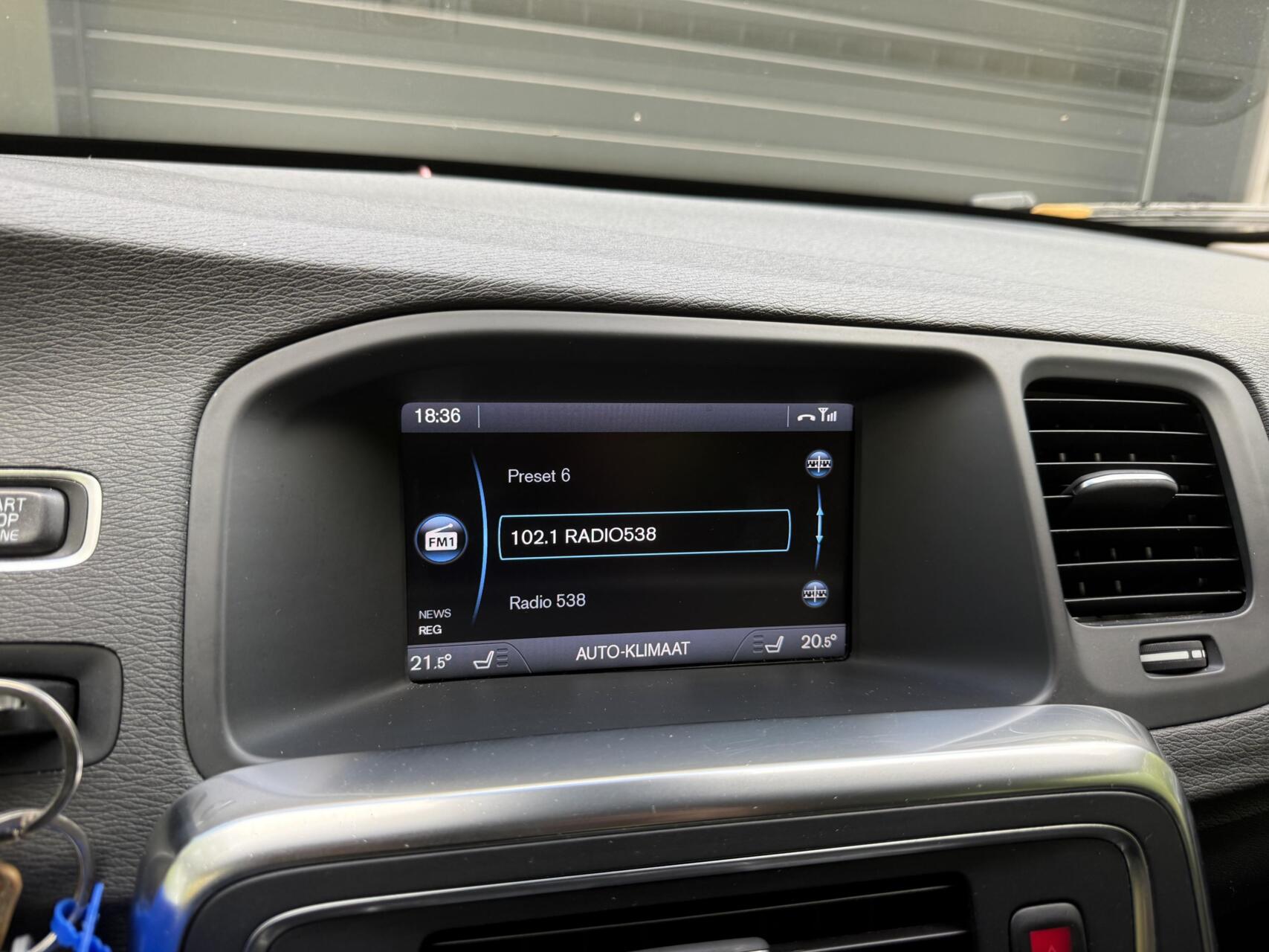 Foto van Volvo V60 Plug In Hybrid