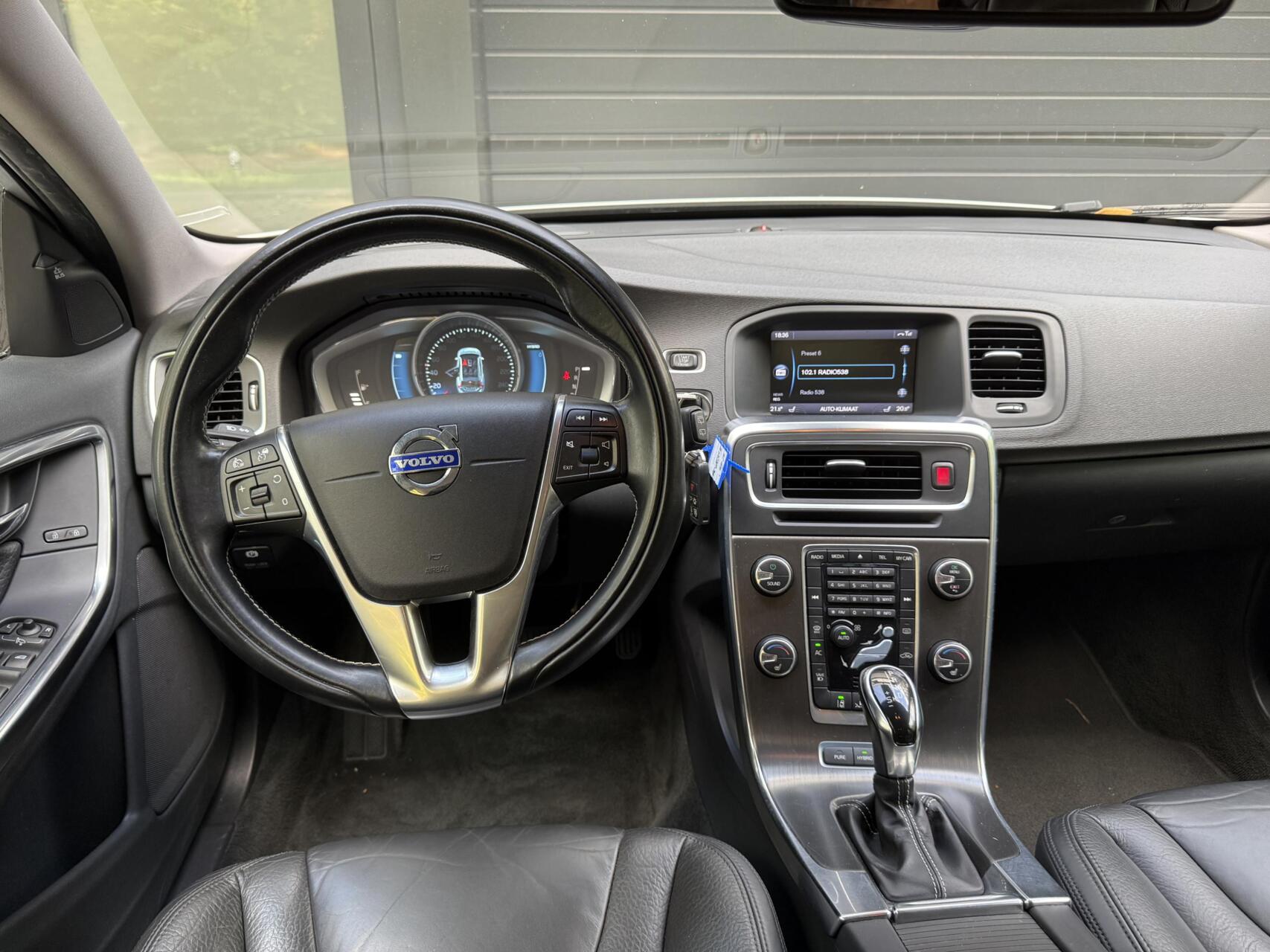 Foto van Volvo V60 Plug In Hybrid