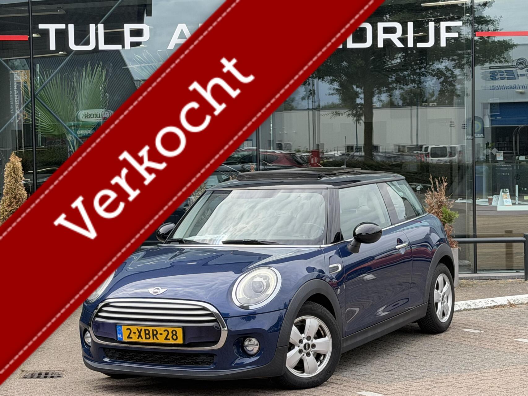 Mini Mini 1.5 Cooper 2014 Panorama Opendak Navi Clima 2014 - voorkant