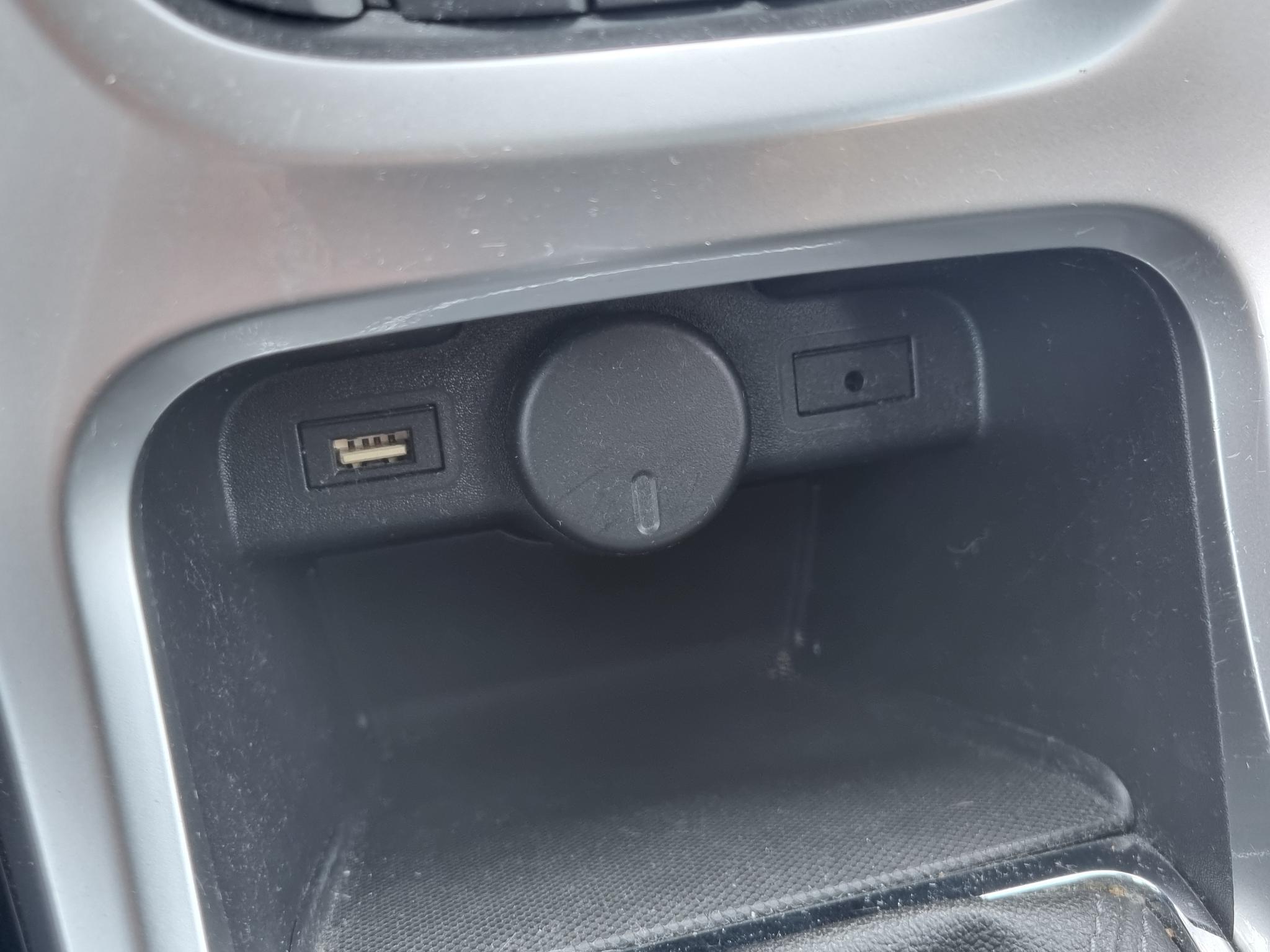 Foto van Opel Astra Notchback