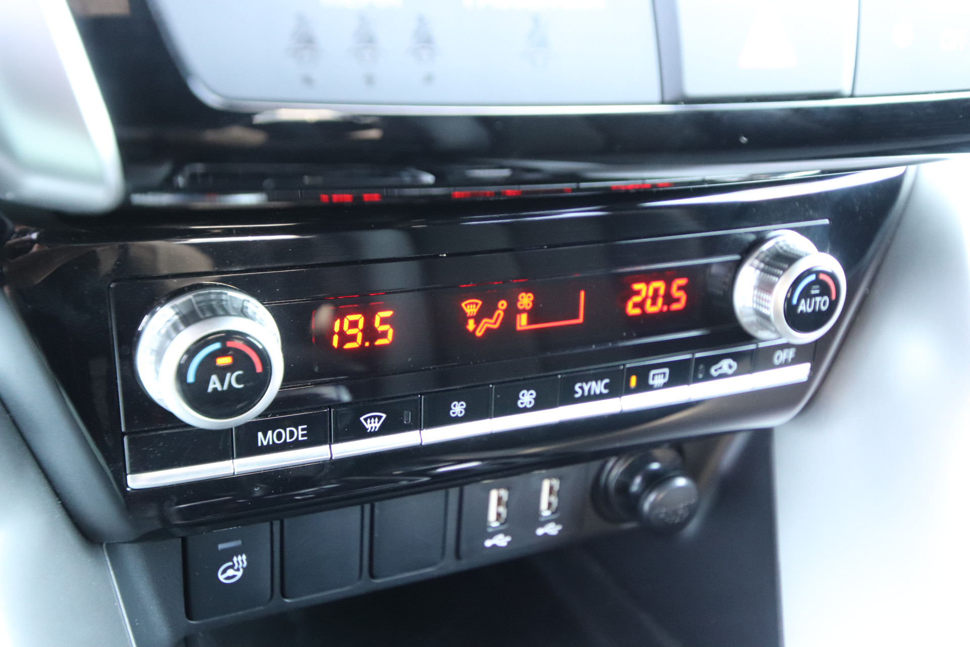 Foto van Mitsubishi Mitsubishi Eclipse Cross