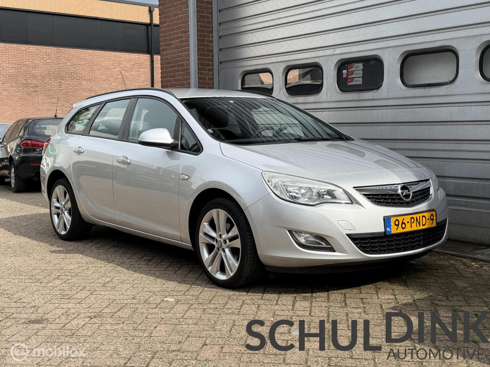 Foto van Opel Astra Sports Tourer