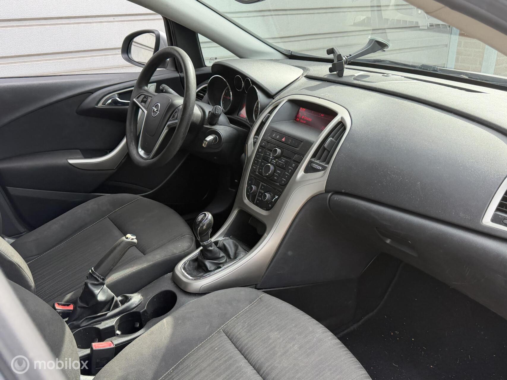 Foto van Opel Astra Sports Tourer