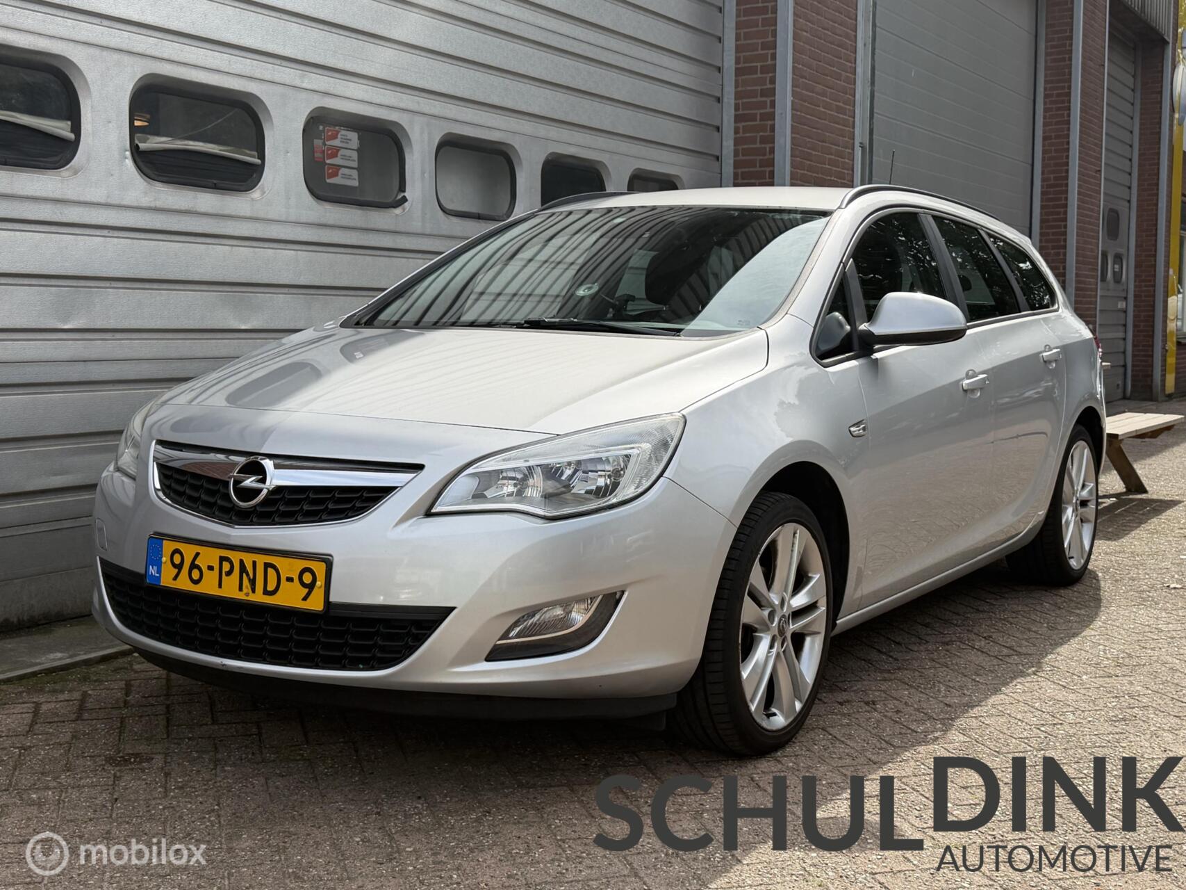 Foto van Opel Astra Sports Tourer