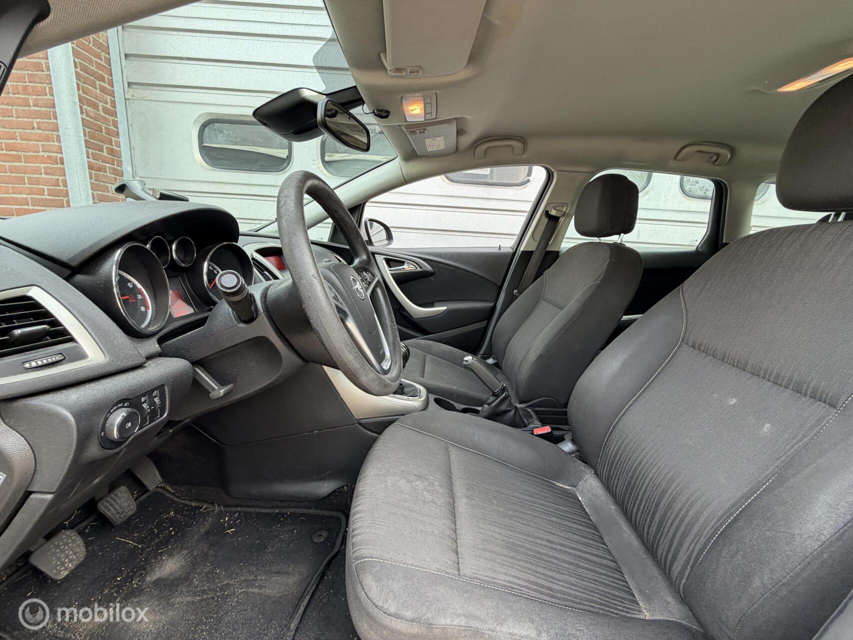 Foto van Opel Astra Sports Tourer