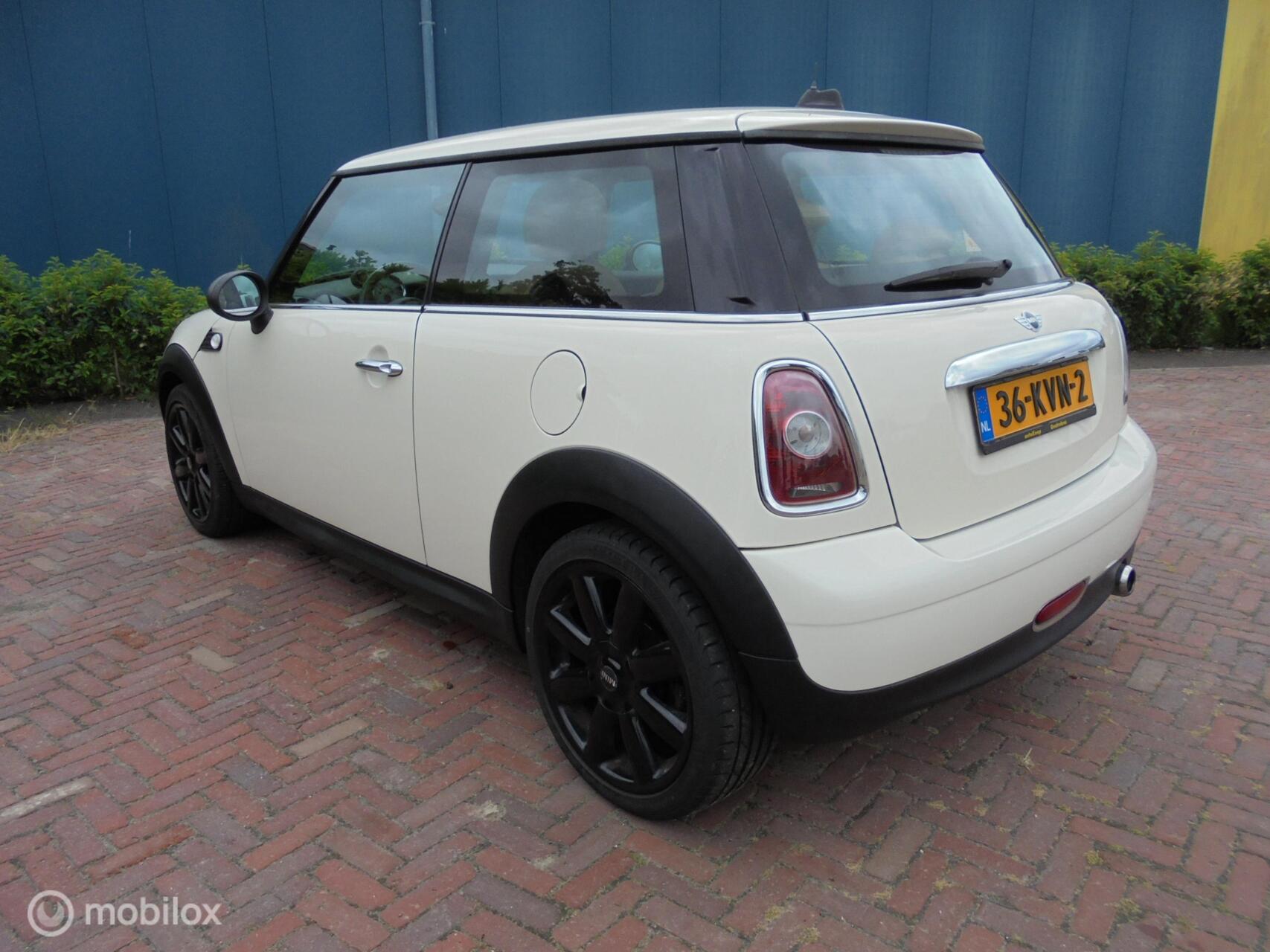 Foto van Mini One
