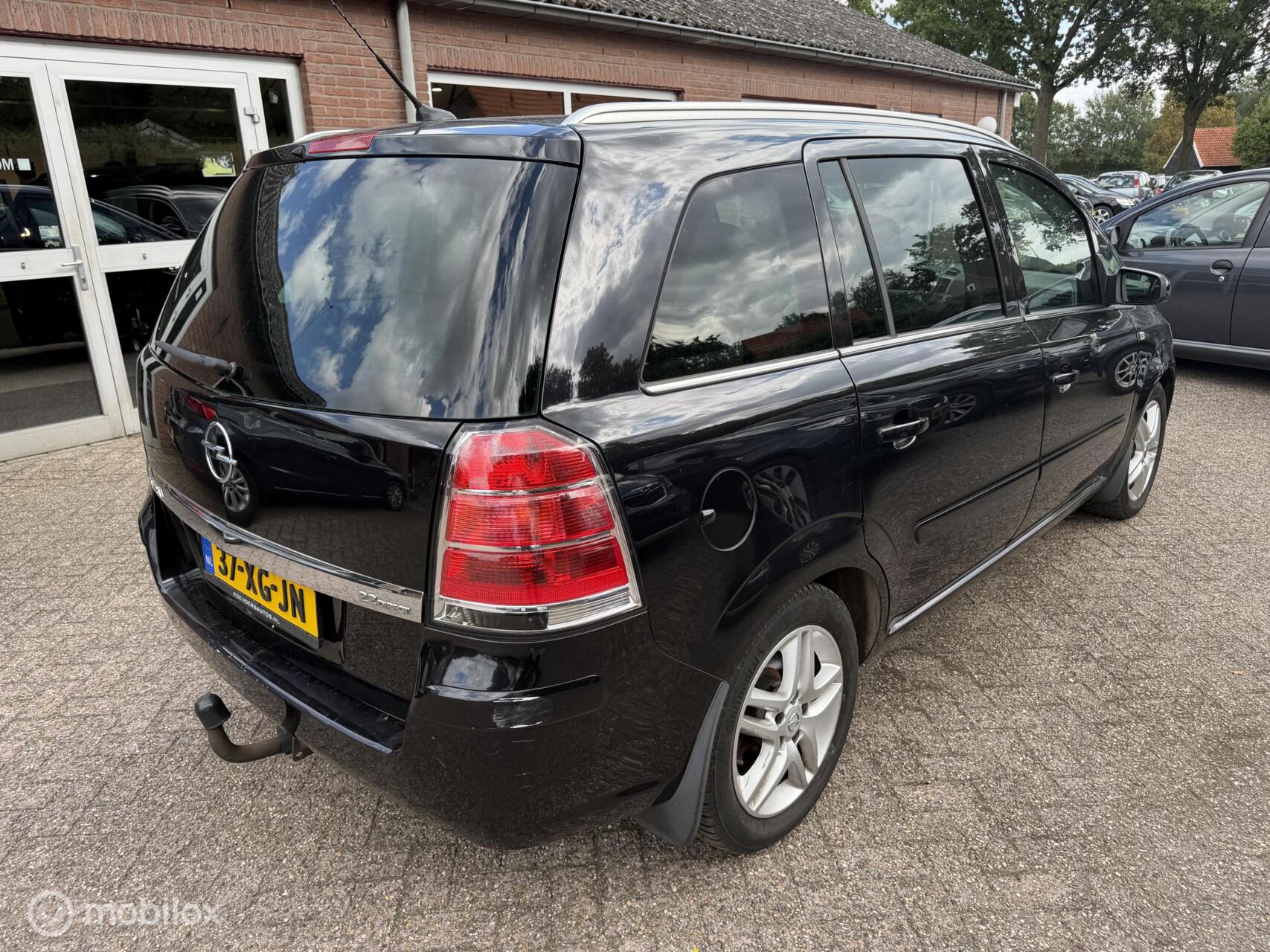 Foto van Opel Zafira