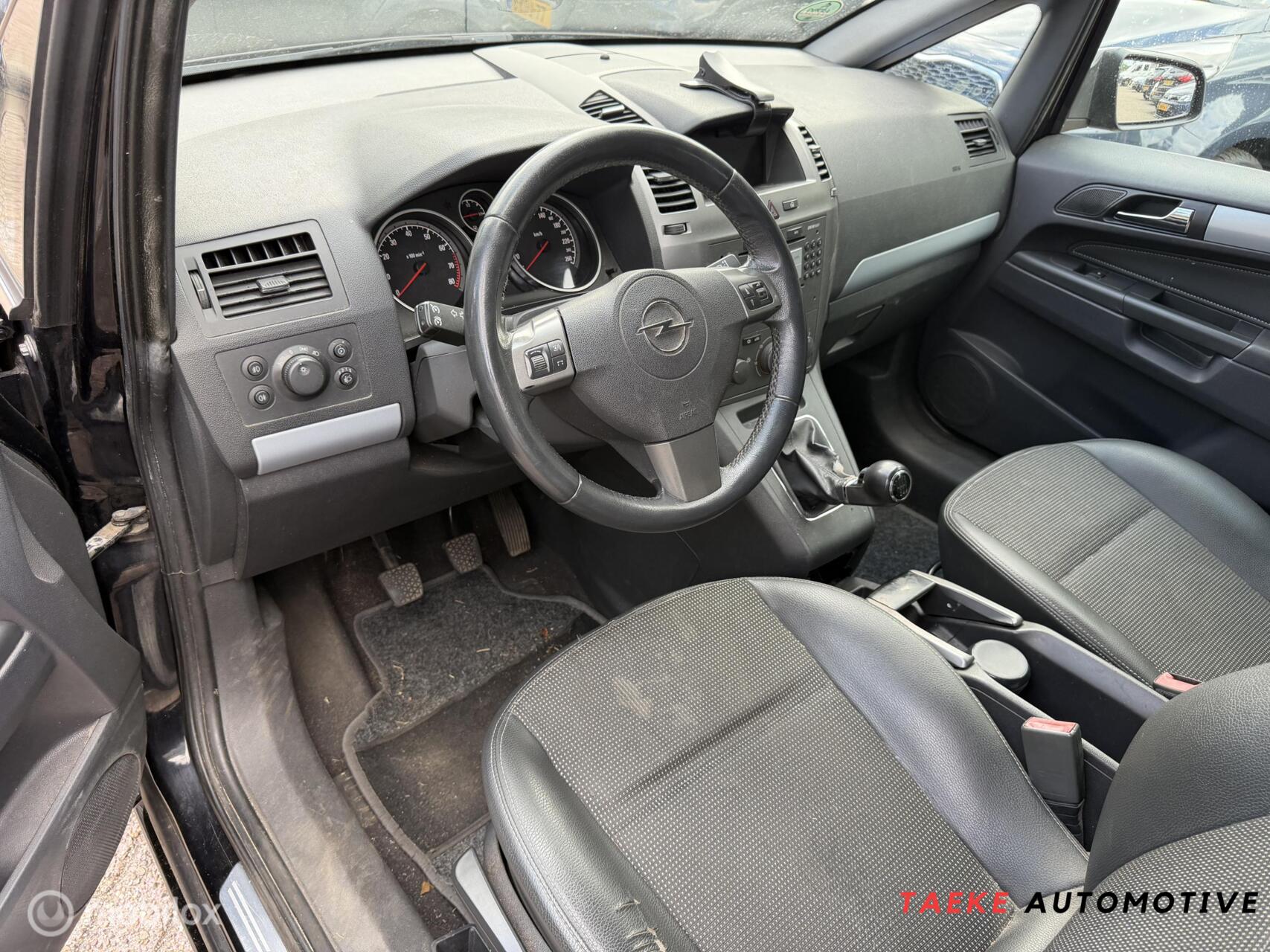 Foto van Opel Zafira