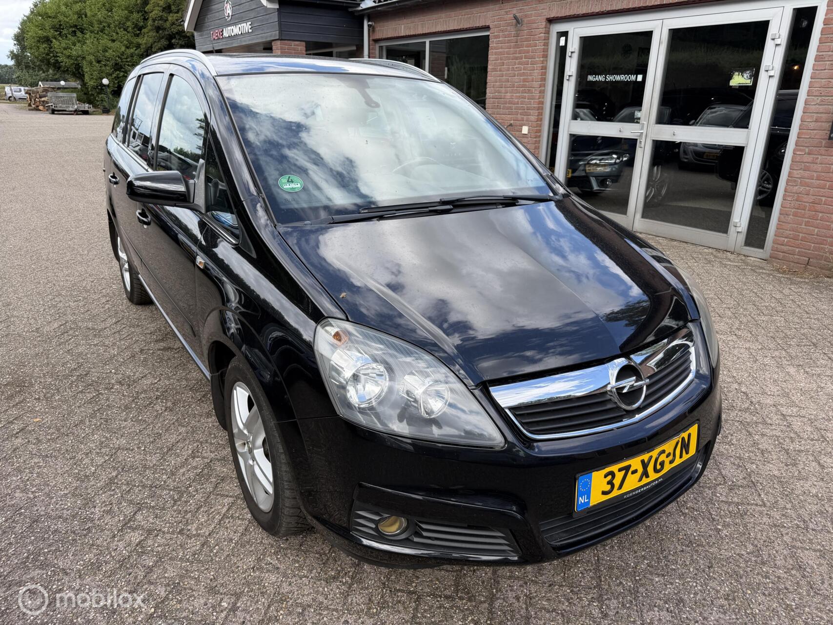 Foto van Opel Zafira